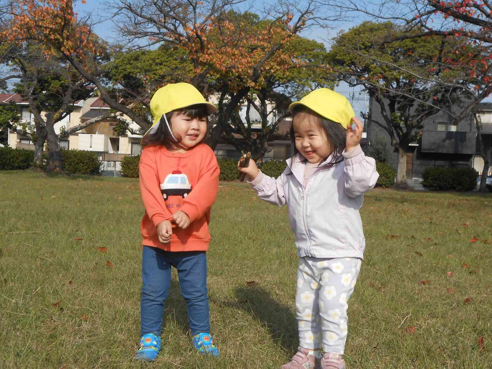 2人でお喋り始まりました。漫才かな？