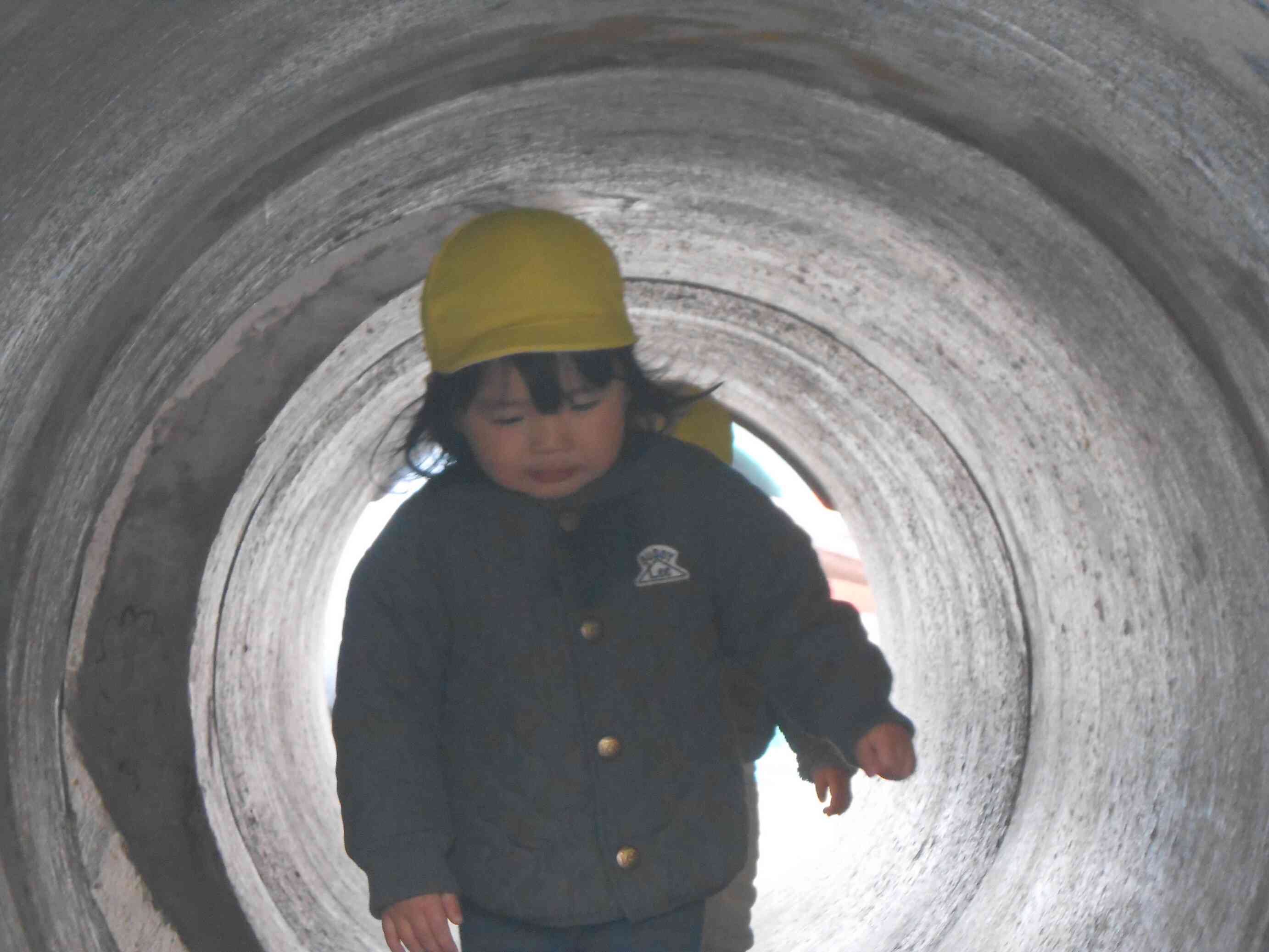 トンネルに入ったり