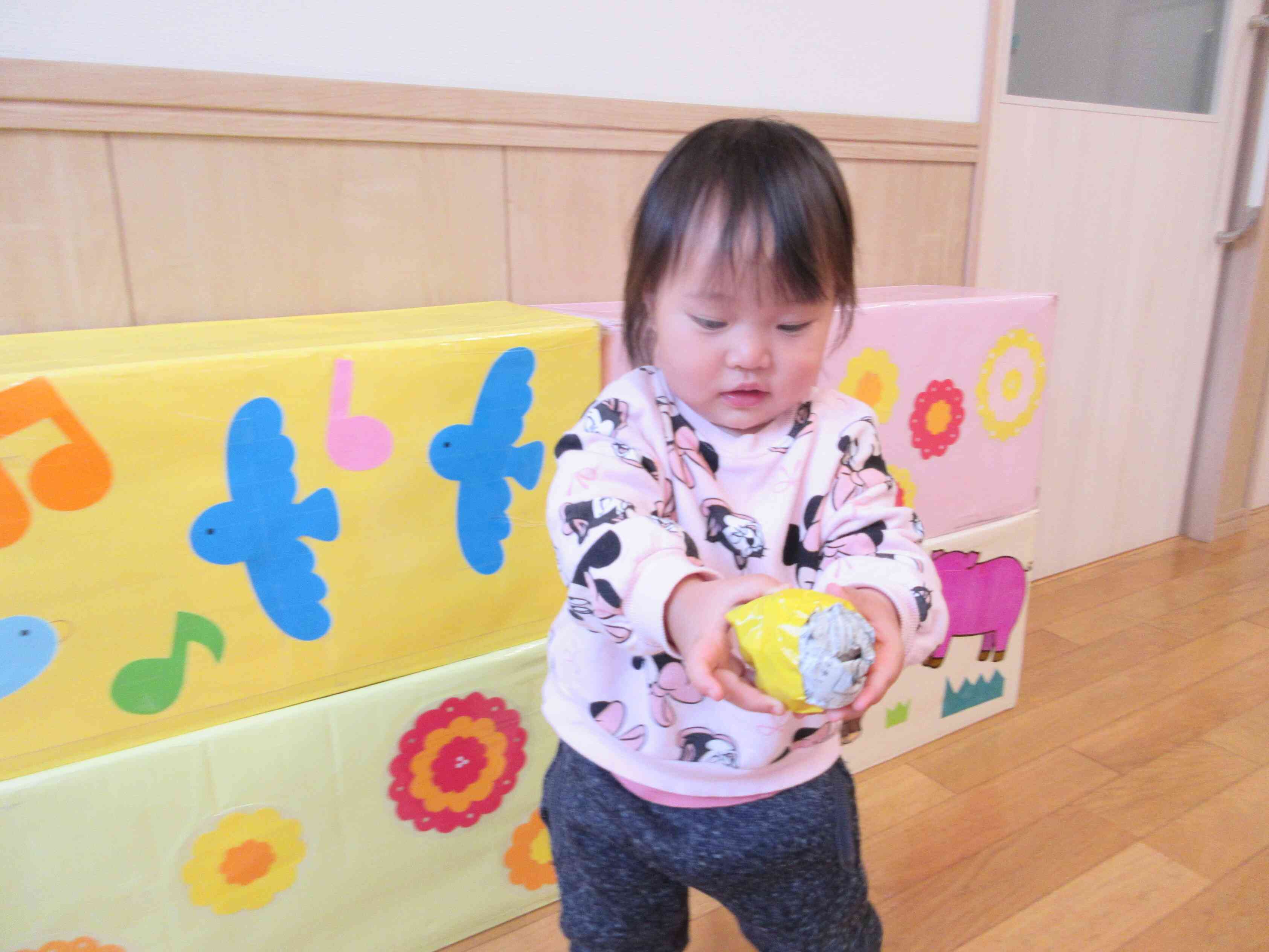 「見て!私の作ったボール」