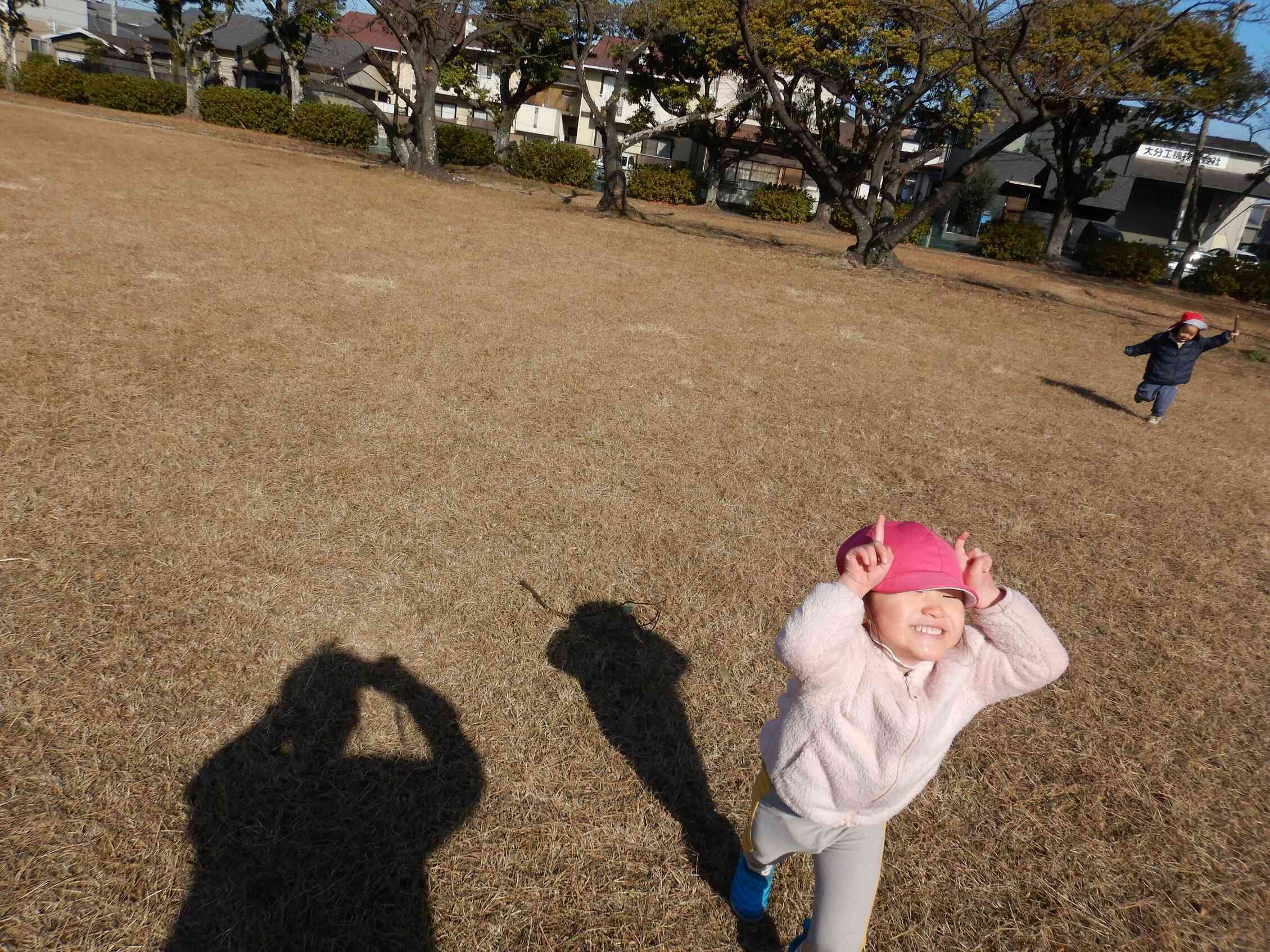 オニダヨー！　　あれれ鬼さん追いかけられてない⁇