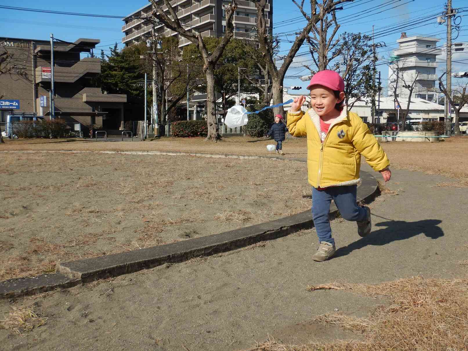 おーい　みんな待ってー