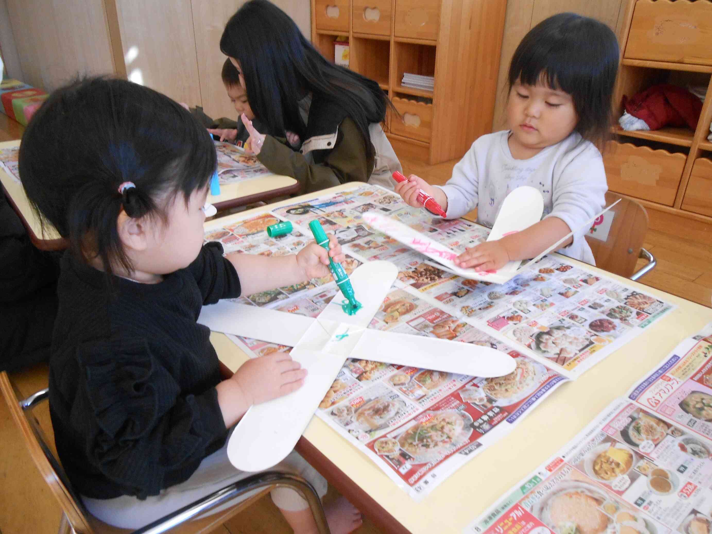 ペンの蓋を取ってもらうと～