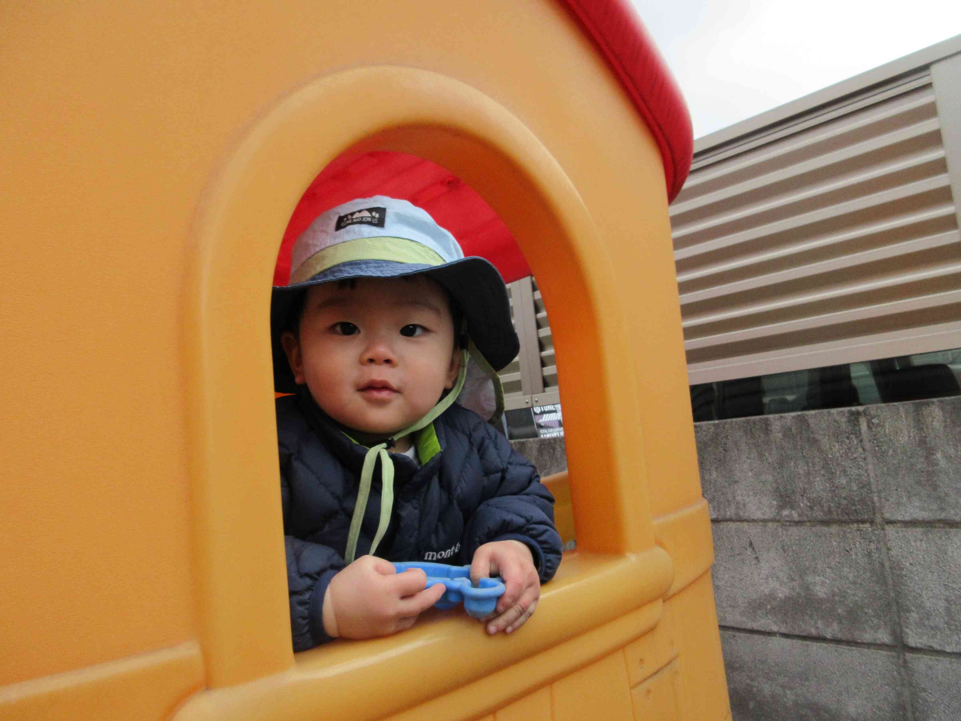 『せんせ～い！』と元気よく手を振ってくれました！