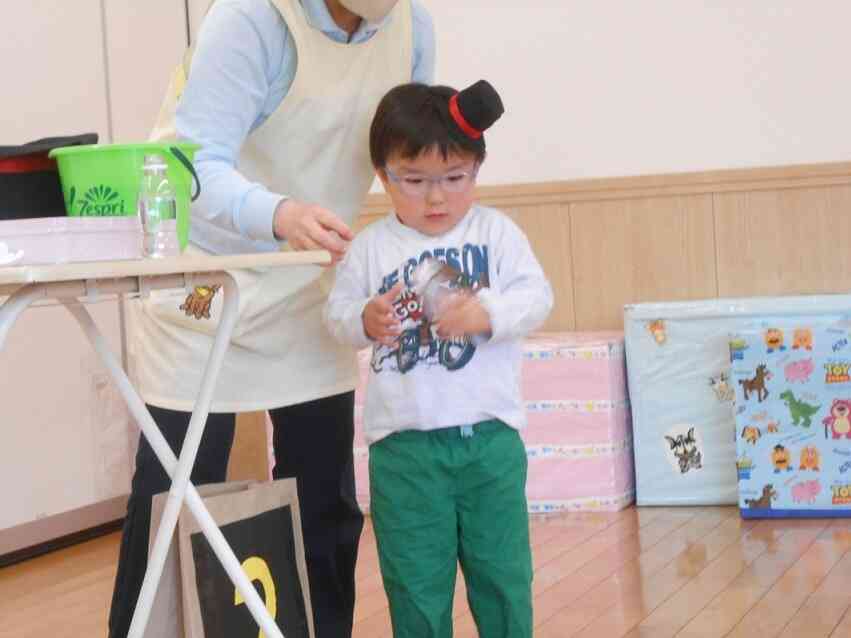 お水がジュースに…ちちんぷいぷい