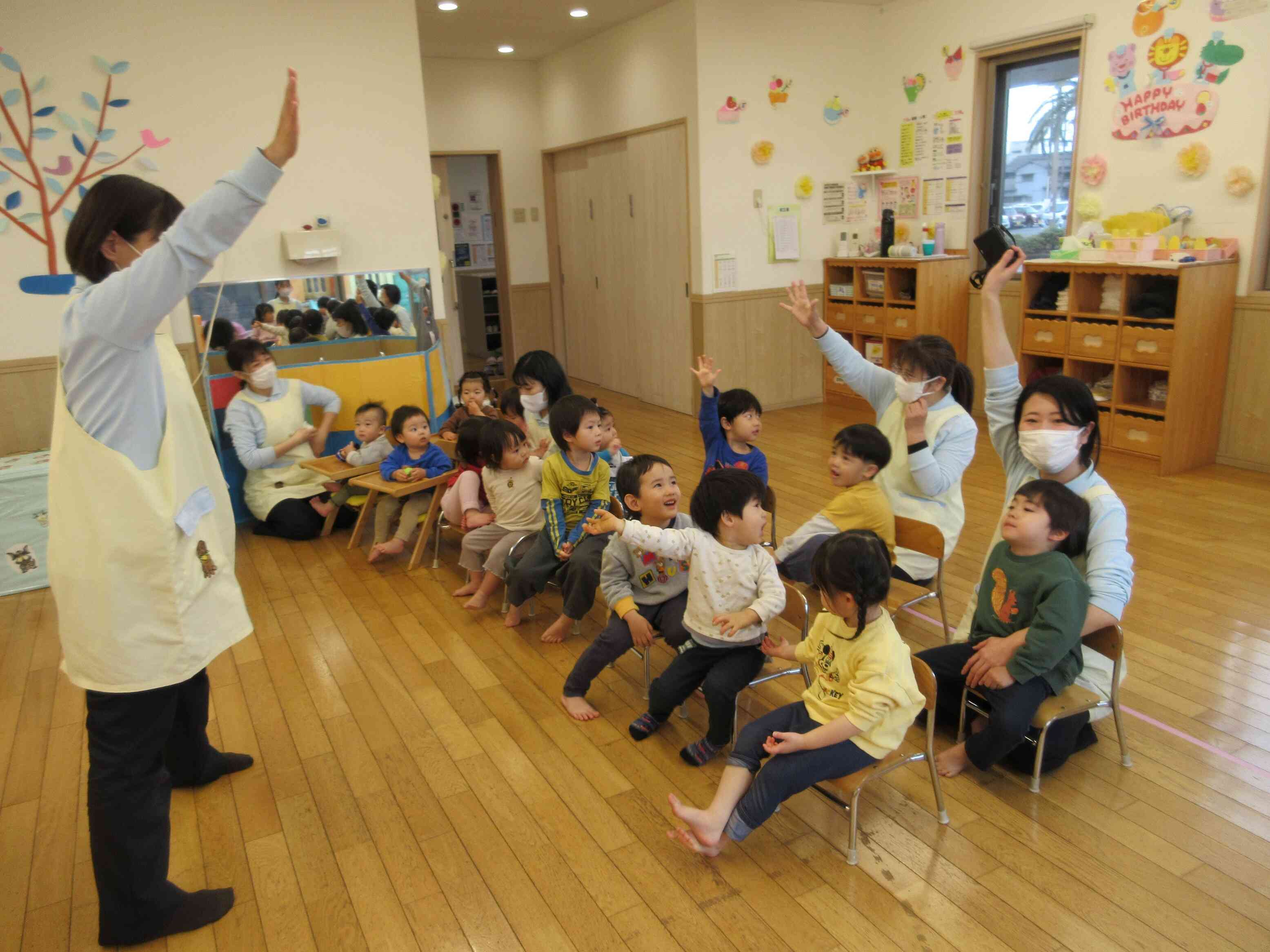 女の子って誰のこと？知ってる人！