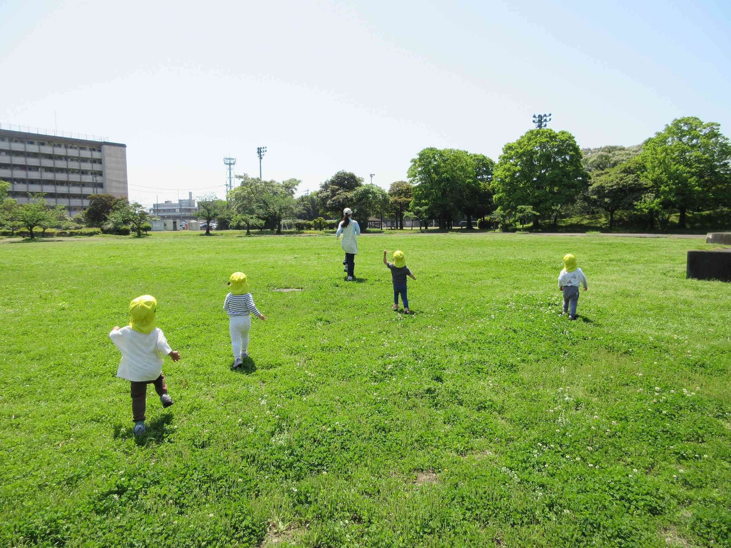 5月・くま組活動(戸外)