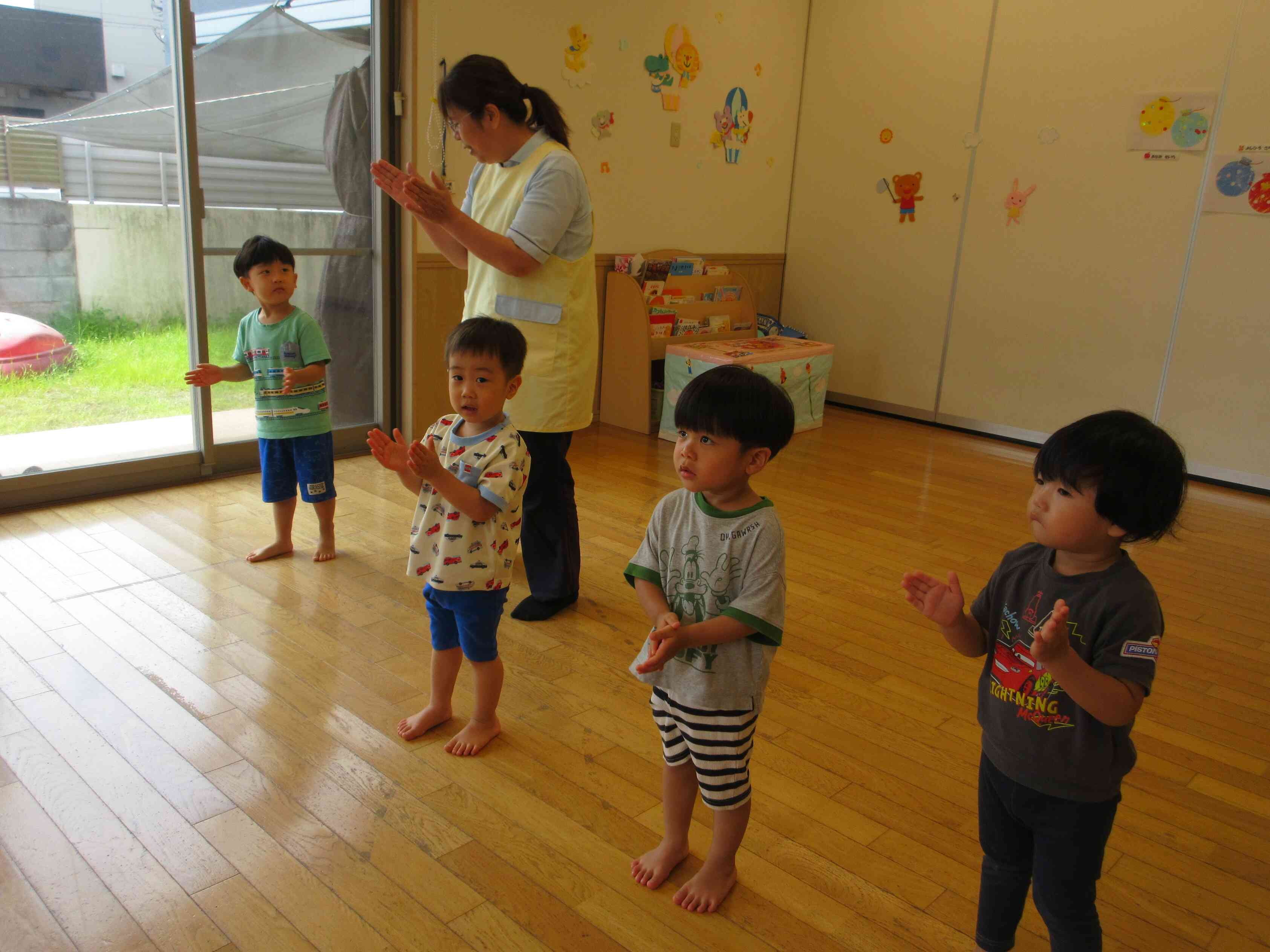 ８月　くま組リトミック