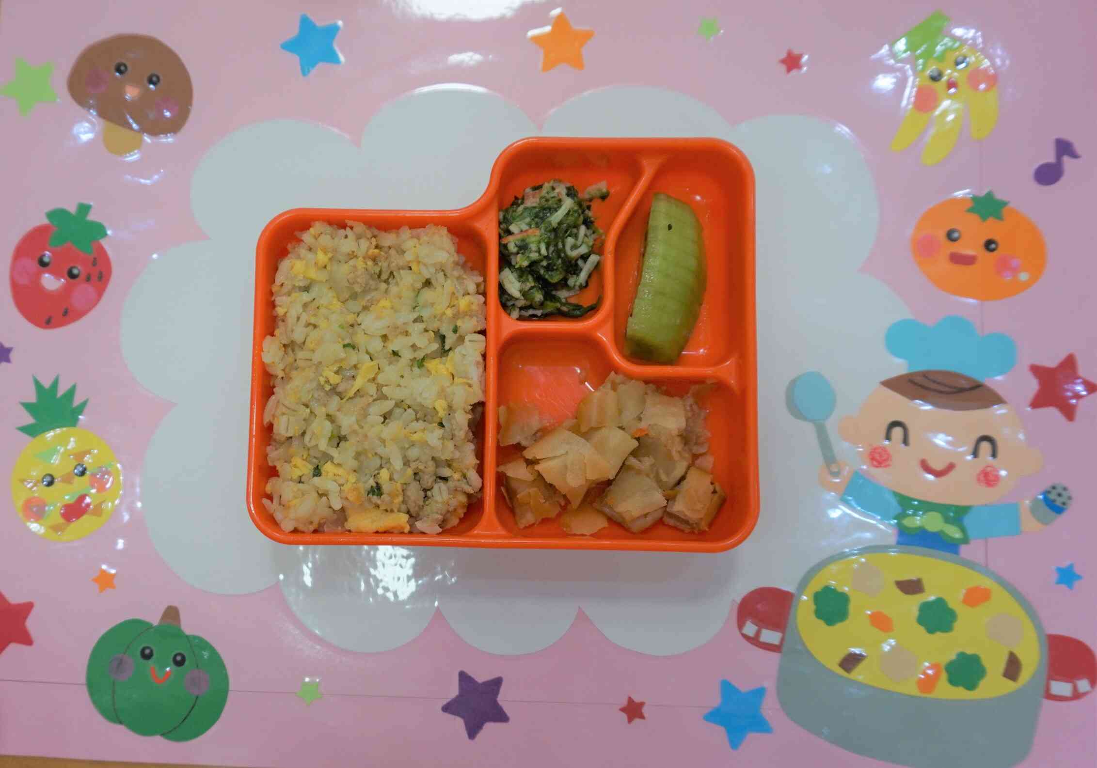 7月24日　給食（お弁当）