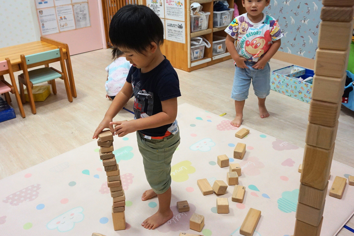 積み木遊び