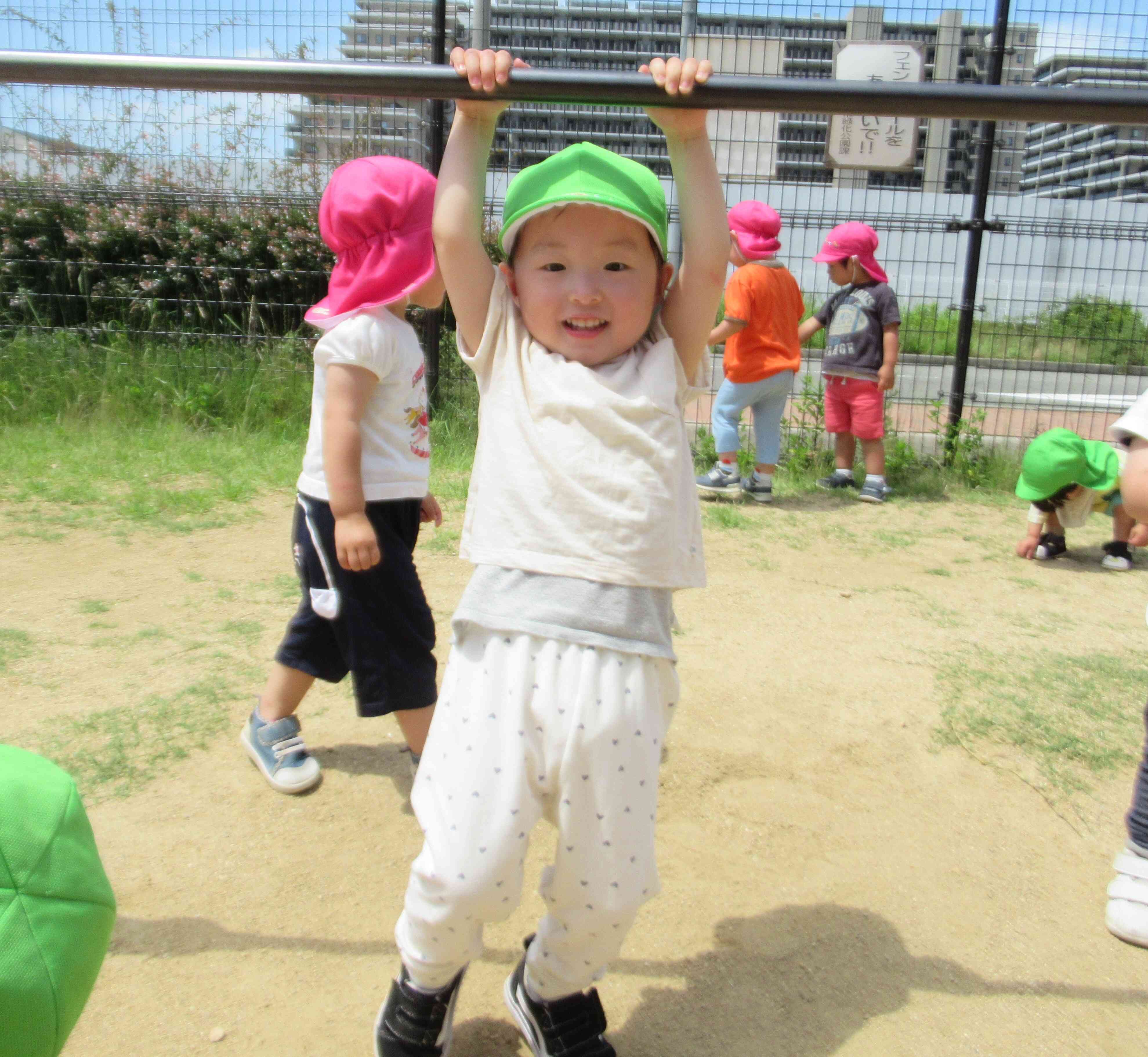 鉄棒できるよ！