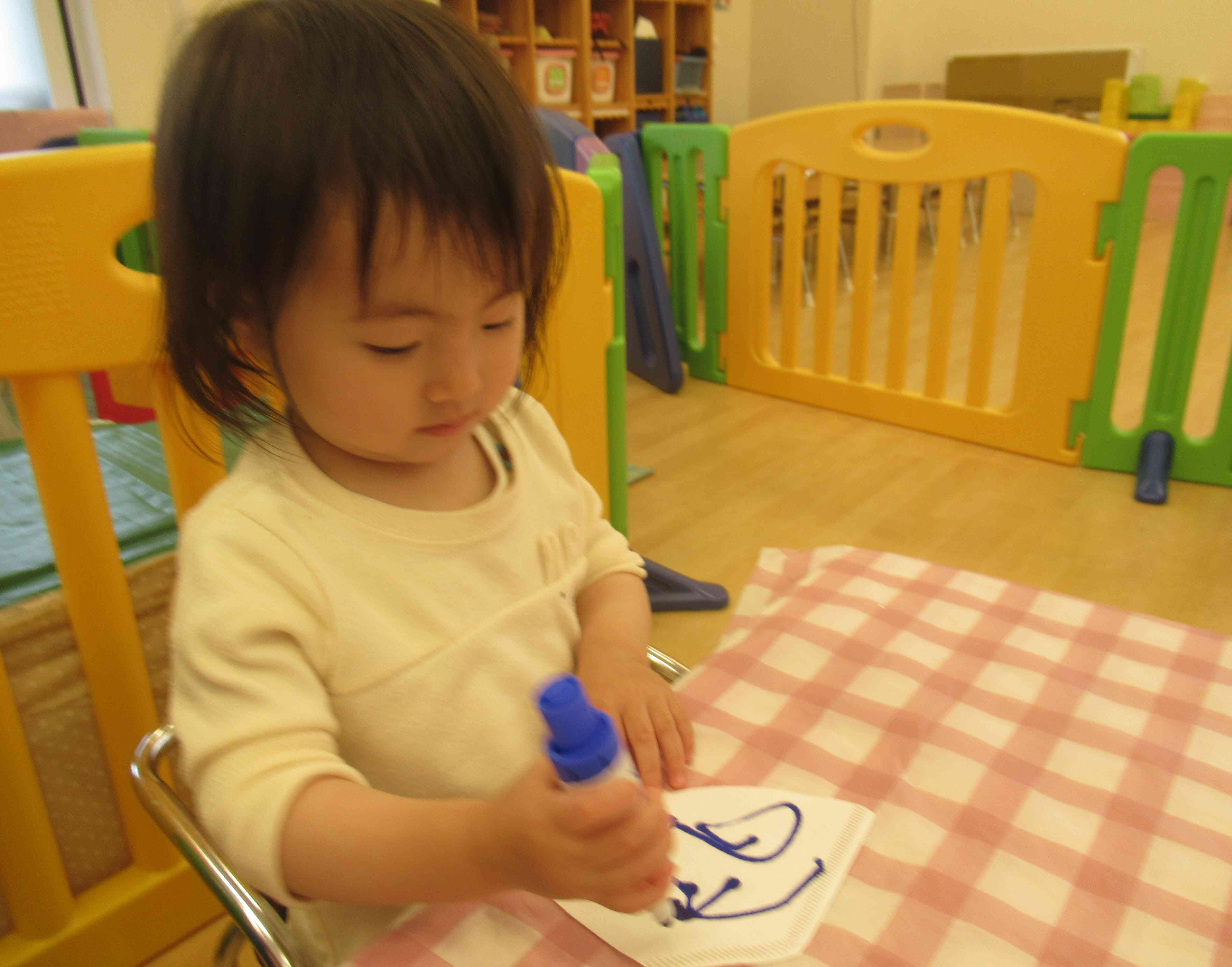 私は青色で描くよ！