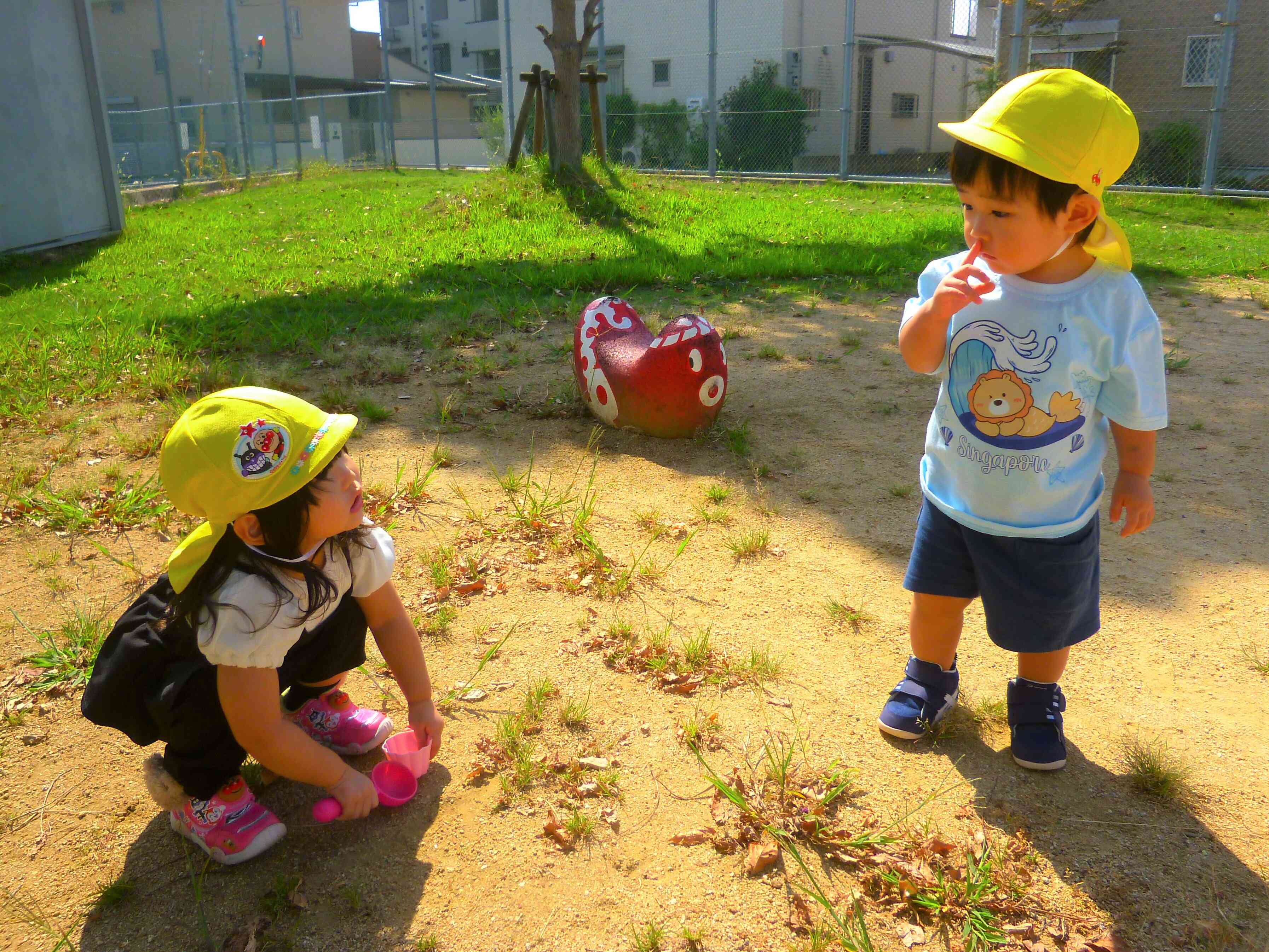 何して遊んでいるのかなぁ？