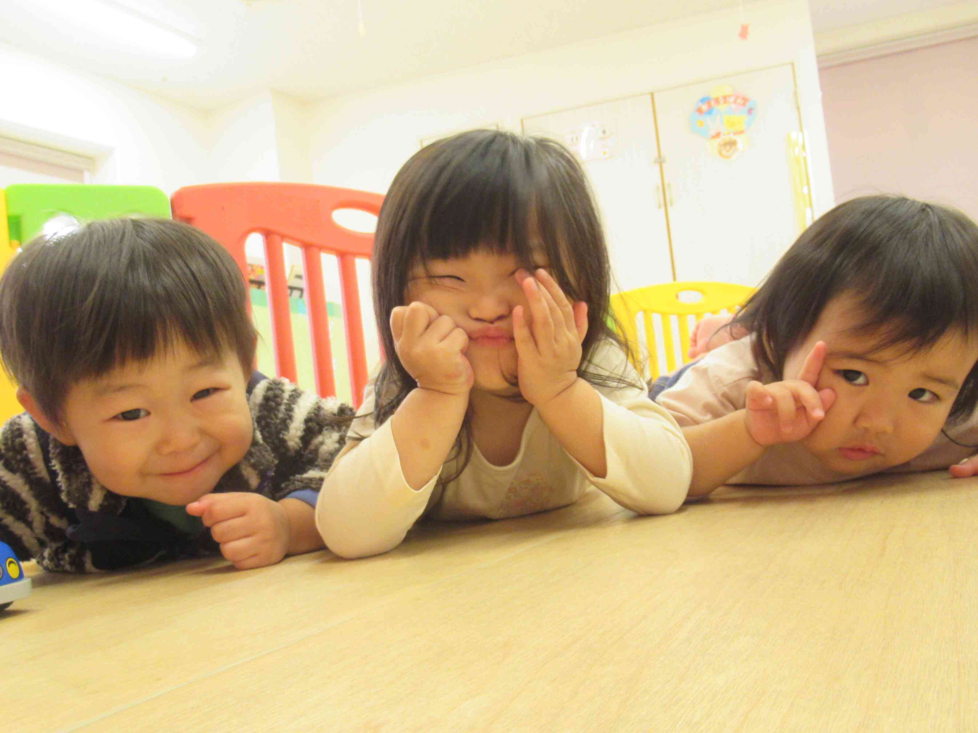 ３人でにこにこ～♡かわいいね♡