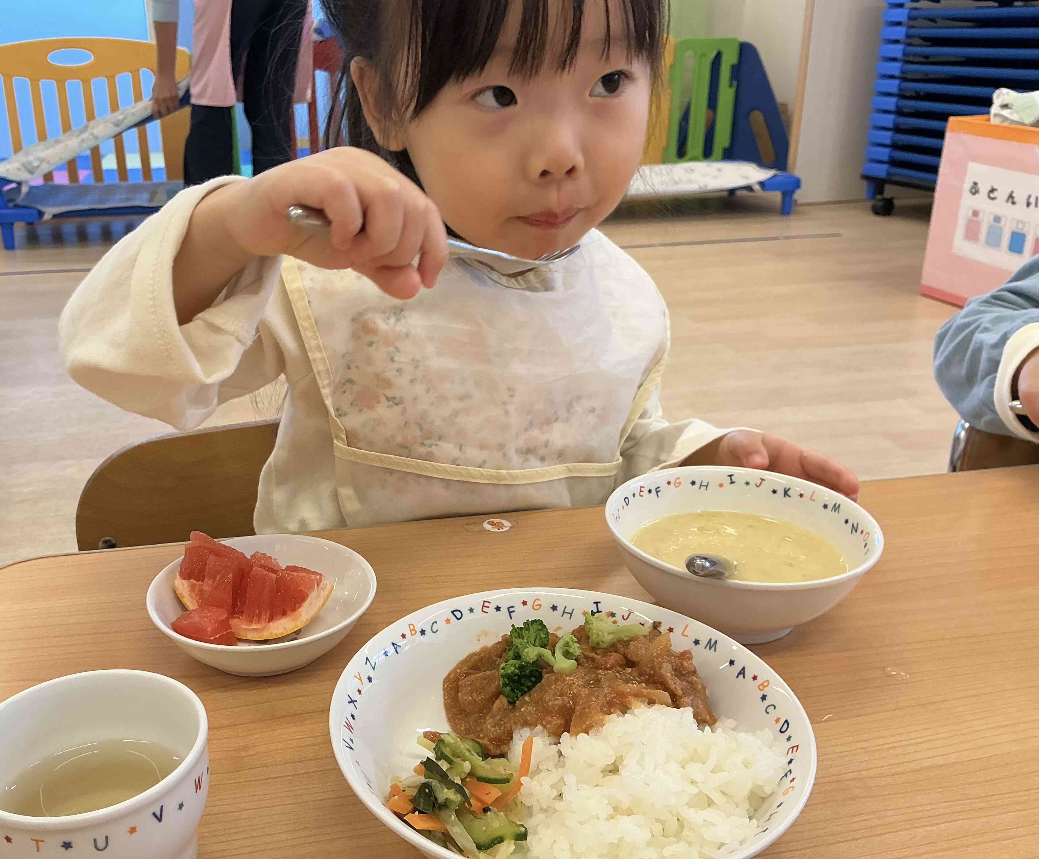 いっただっきまーす!