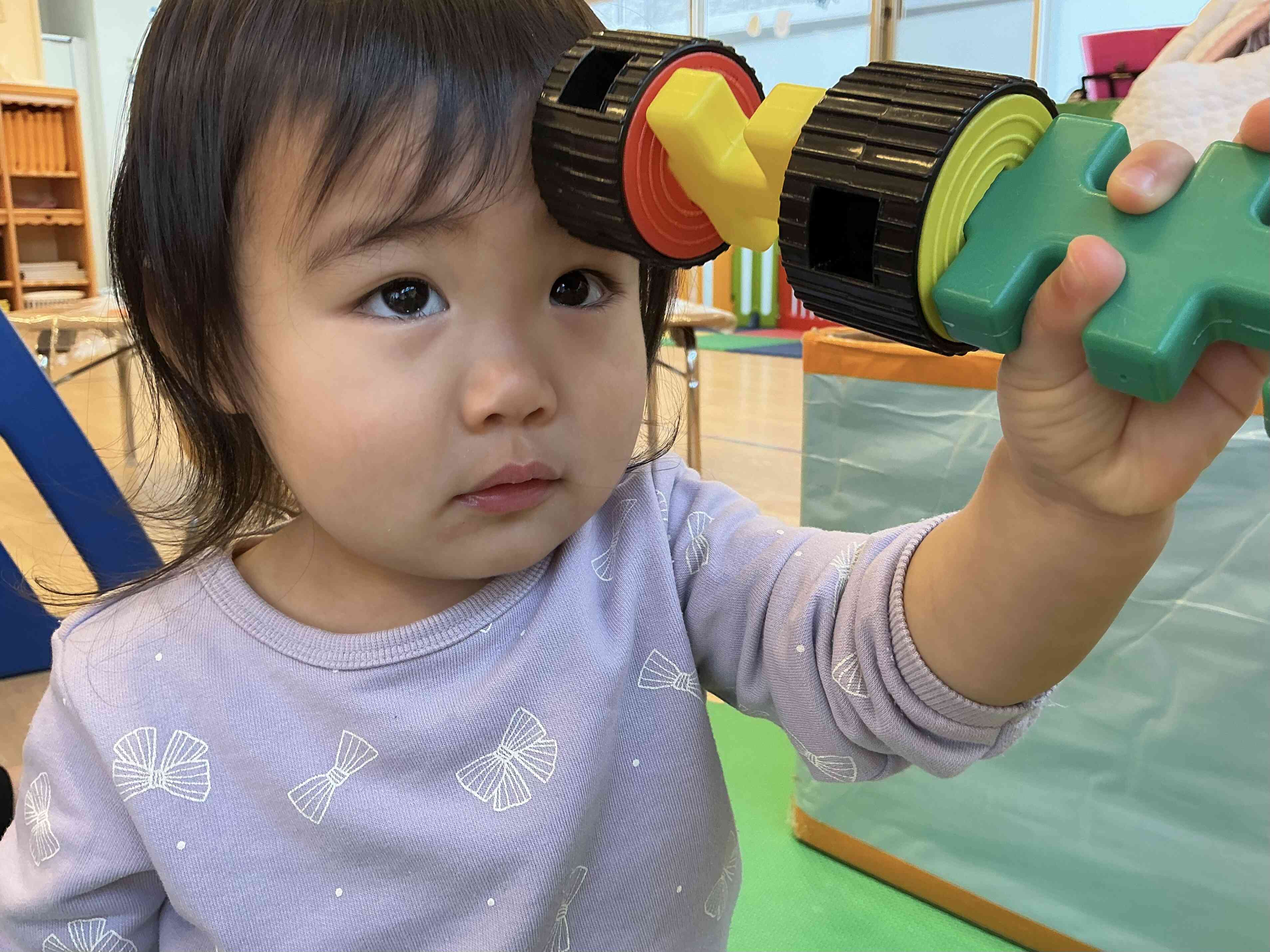 おでこにぴたっ！