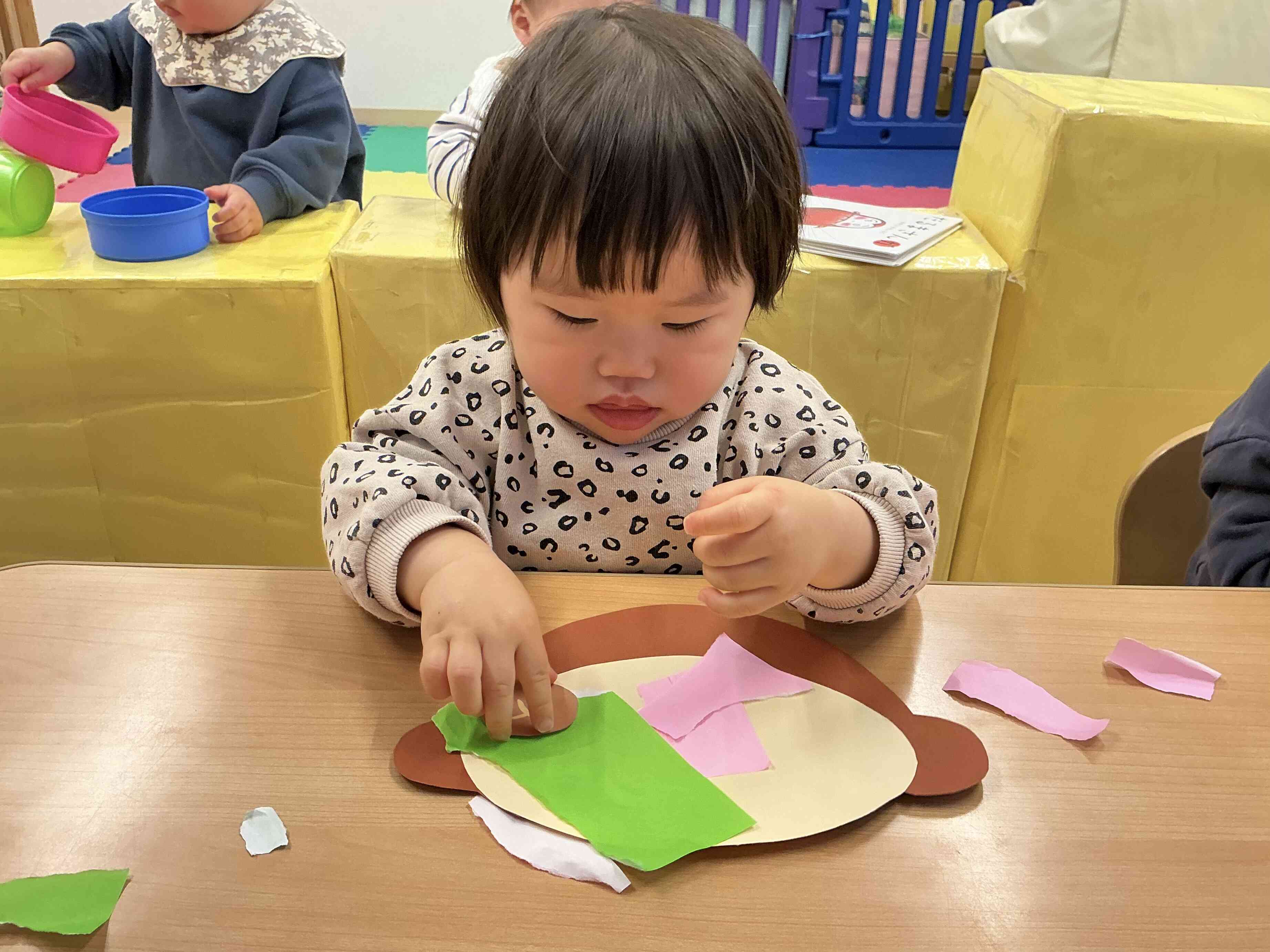 どこに貼ろうかなぁ