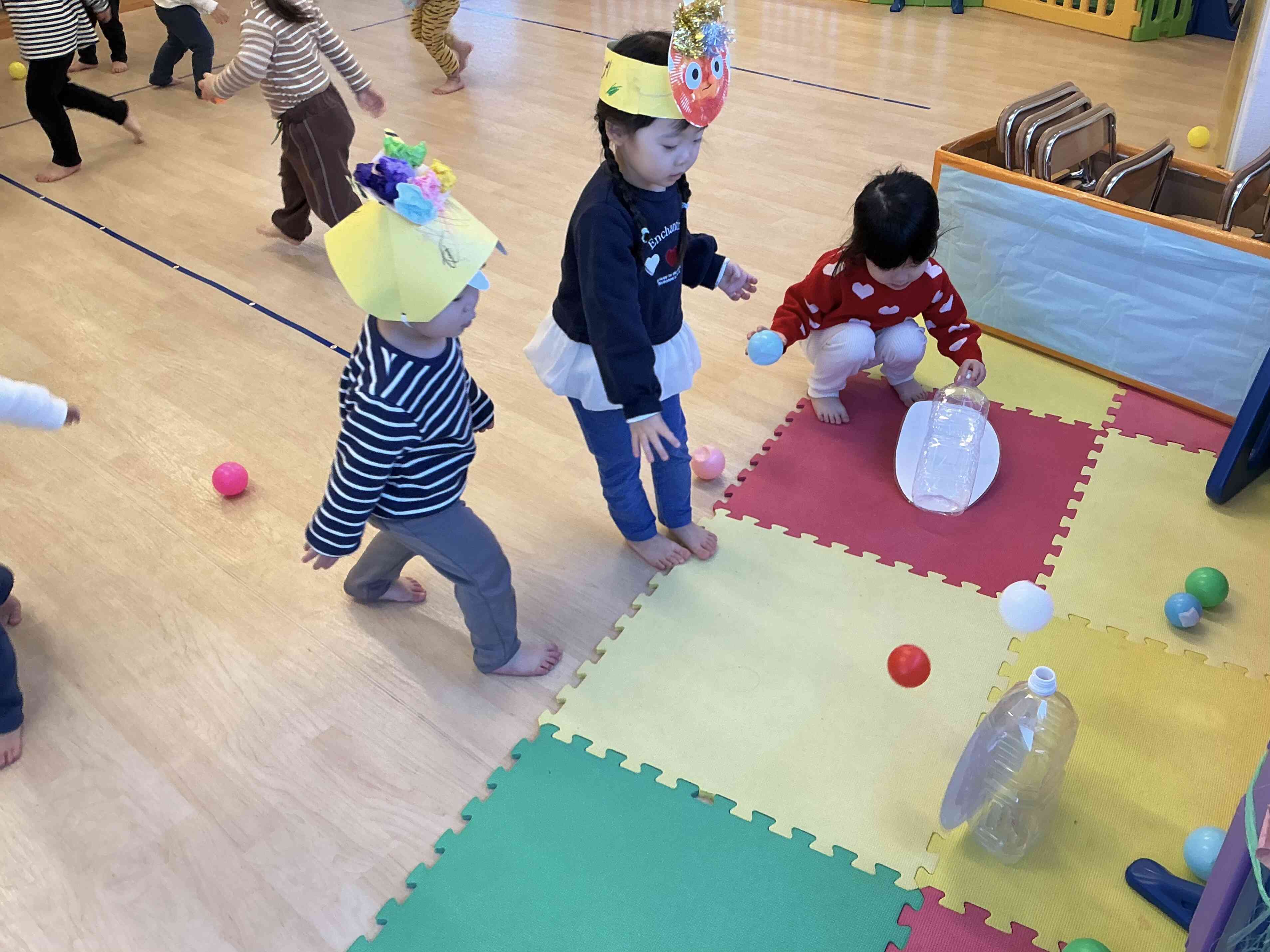 ボーリングにも挑戦！