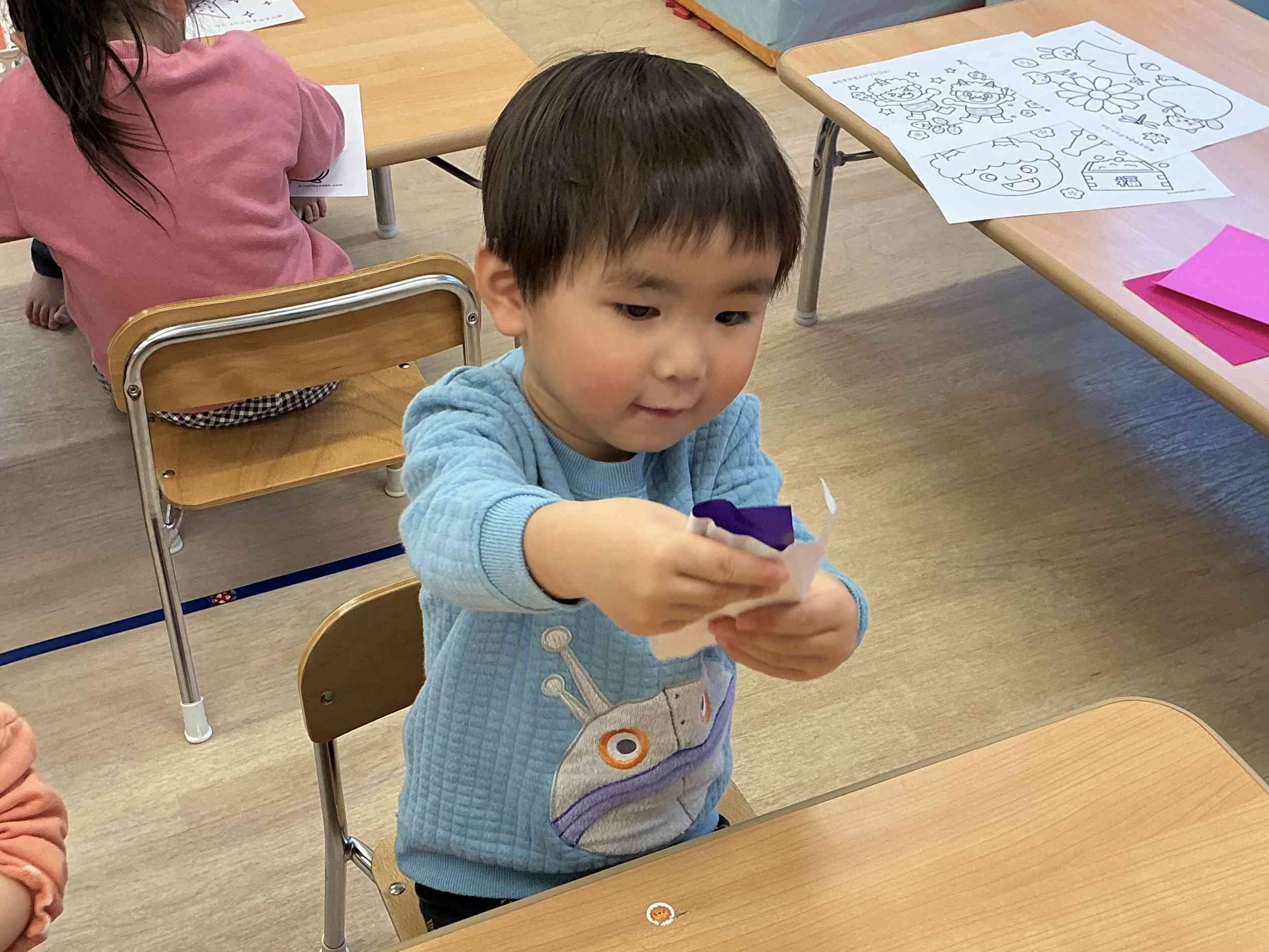 折り紙も遊んだよ！