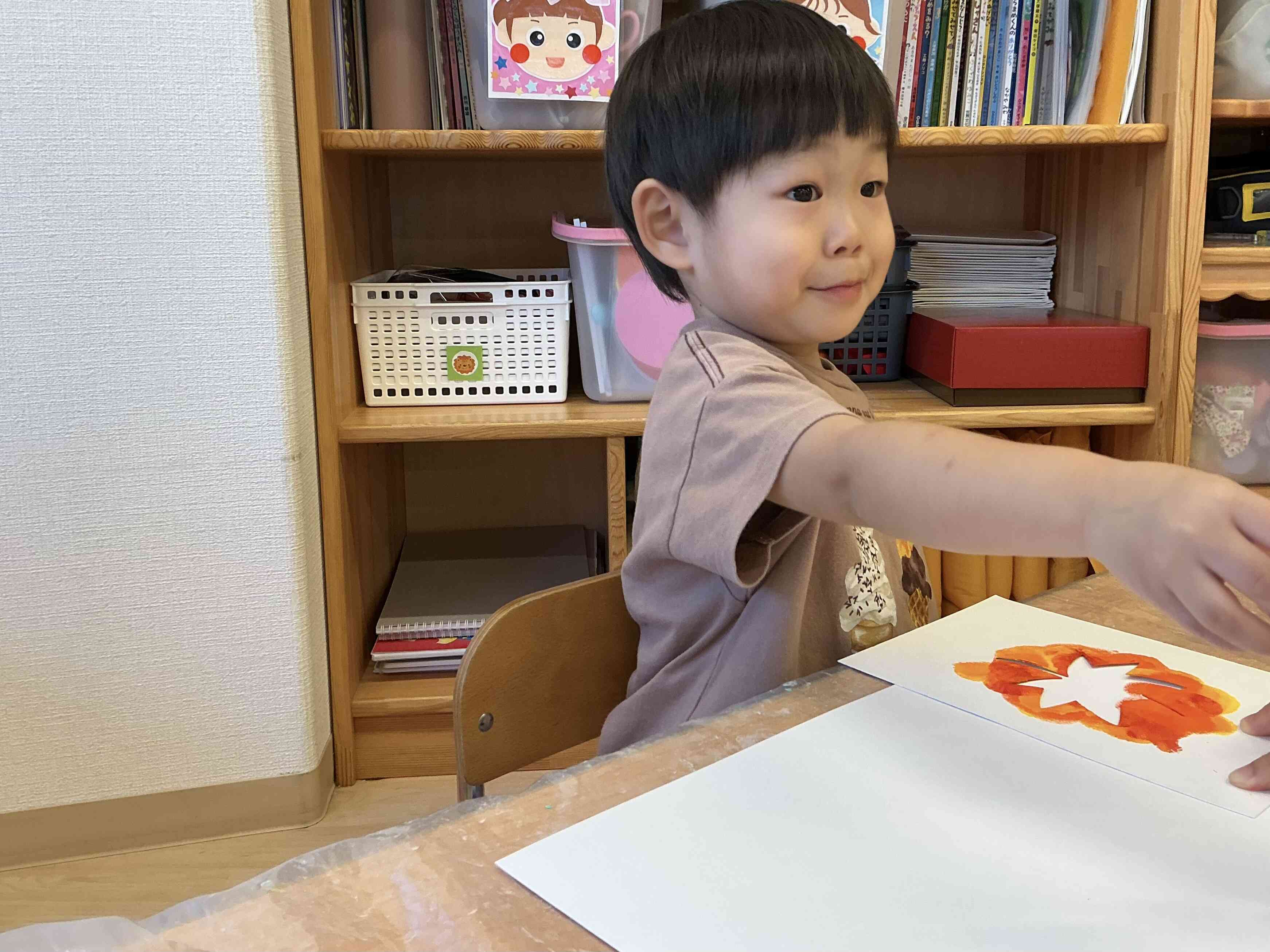 ステンシルもしたよー