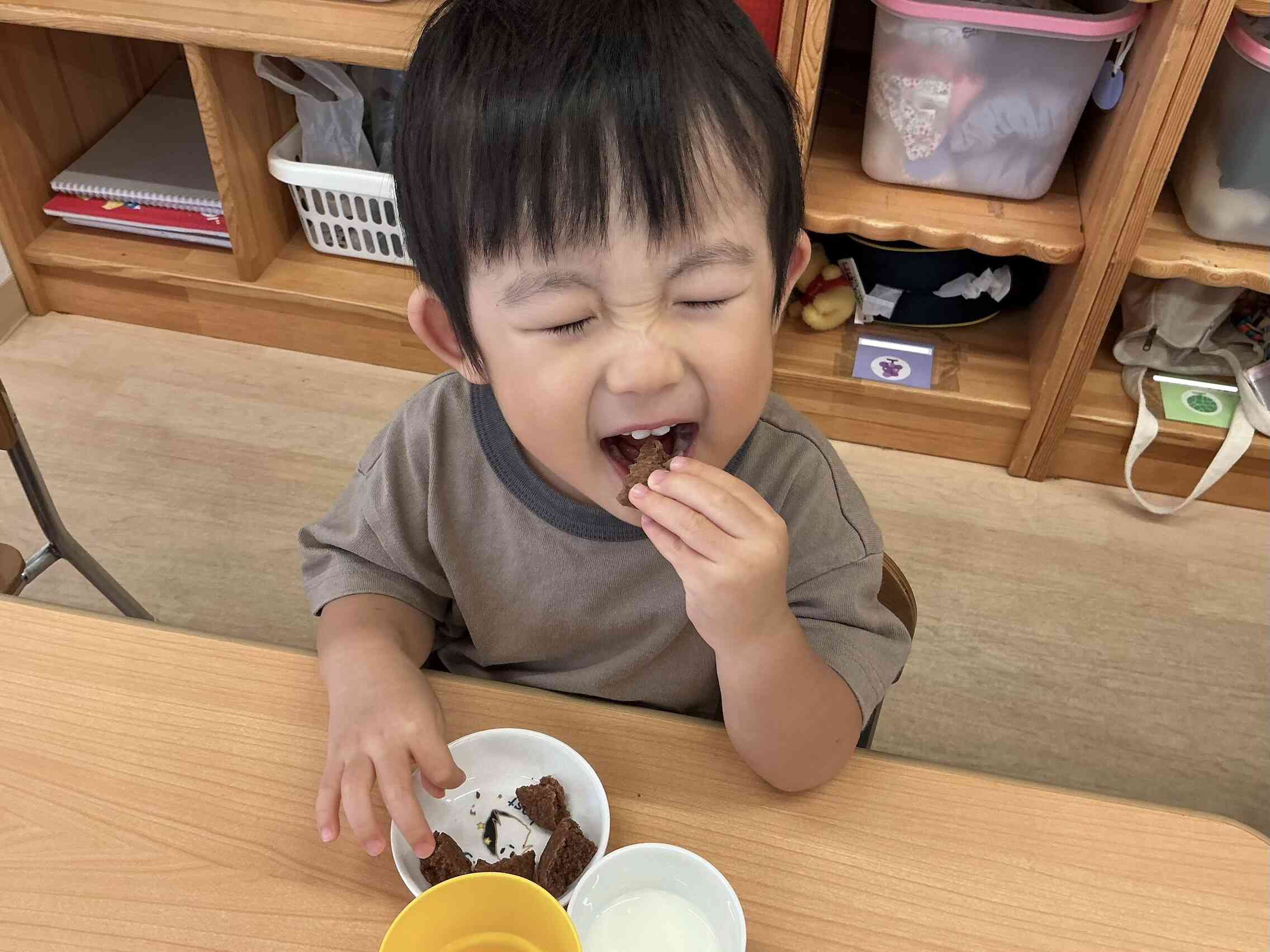 おやつの時間!うれしいな