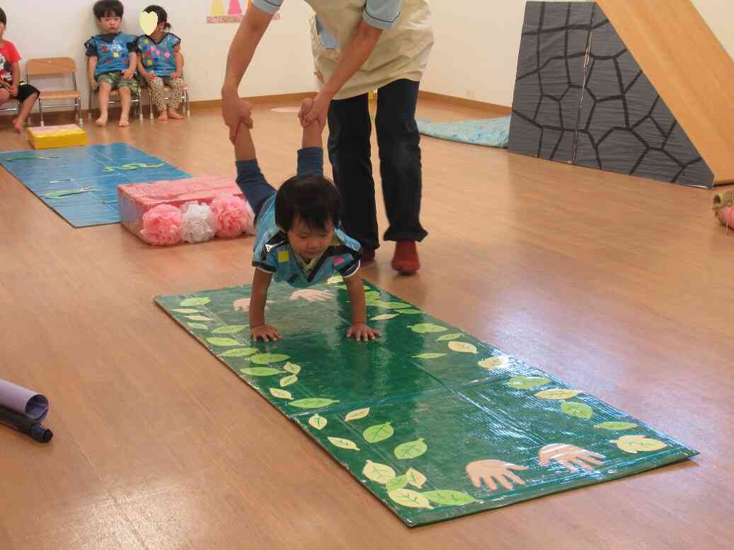 ミニ・運動会（うさぎ組・競技）｜ニチイキッズ近江八幡保育園｜ニチイ