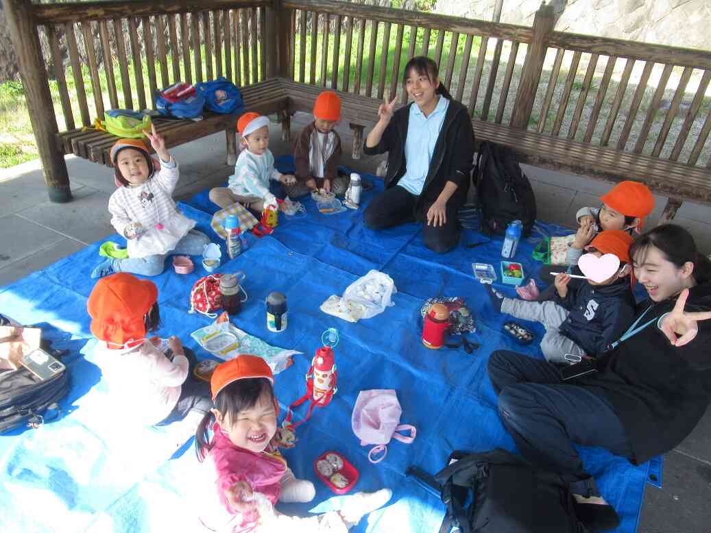 みんなで食べると美味しいね～♡