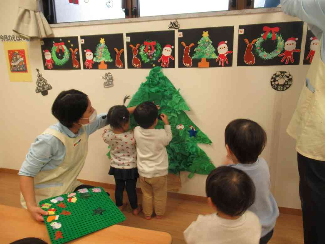 サンタさんが来てくれるのを楽しみしています～♪