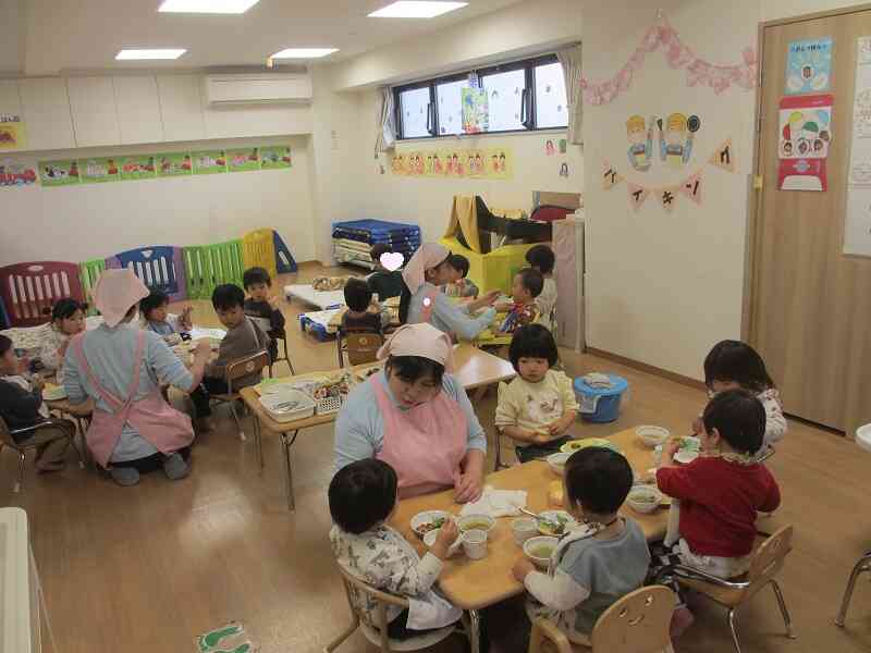 3月の食育（給食バイキング☆）その2