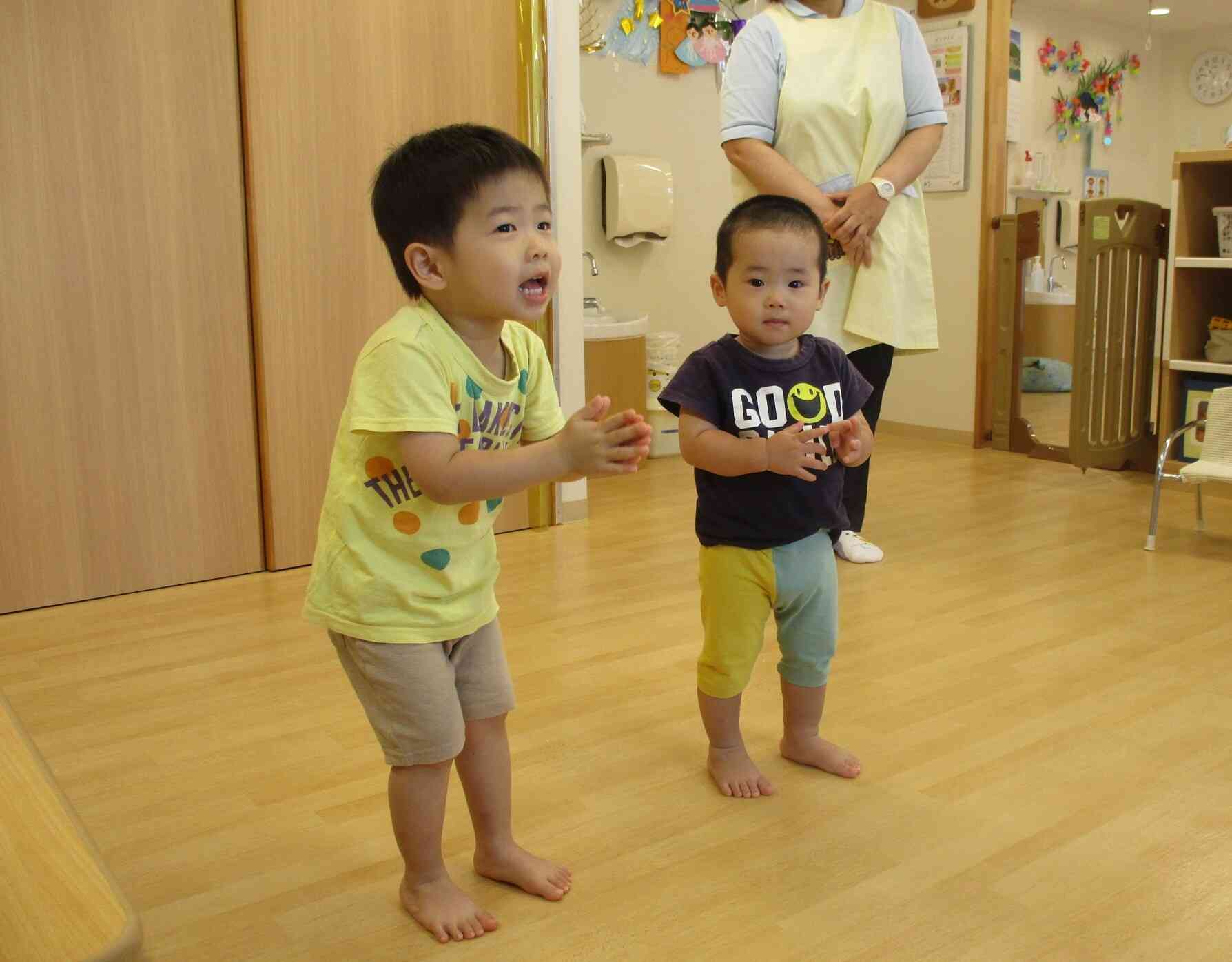 ♪笹の葉サーラサラ～♪