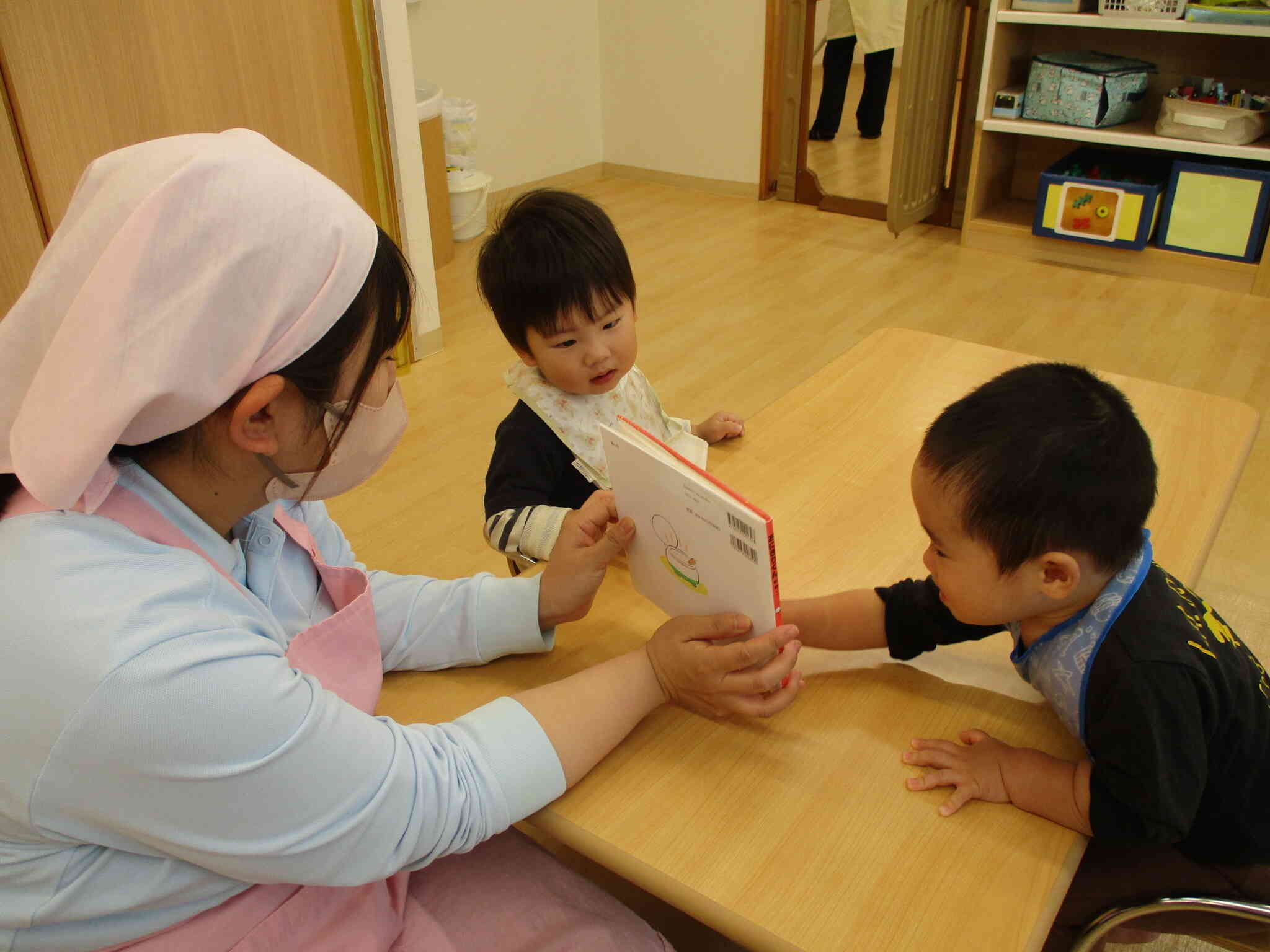 11月食育～和食の日「おにぎりを作ろう」～