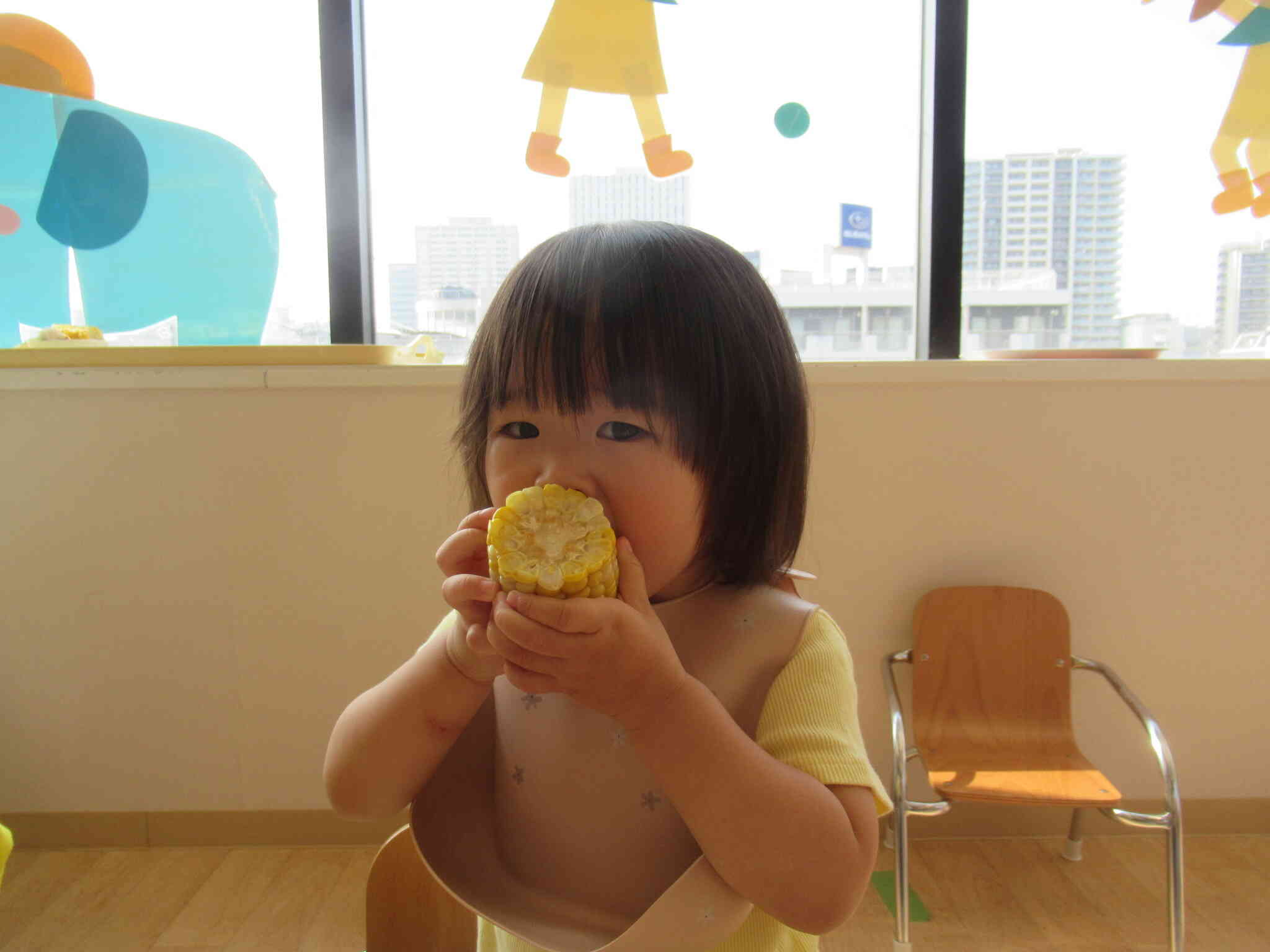 午後おやつに「とうもろこし」を食べたよ♪
