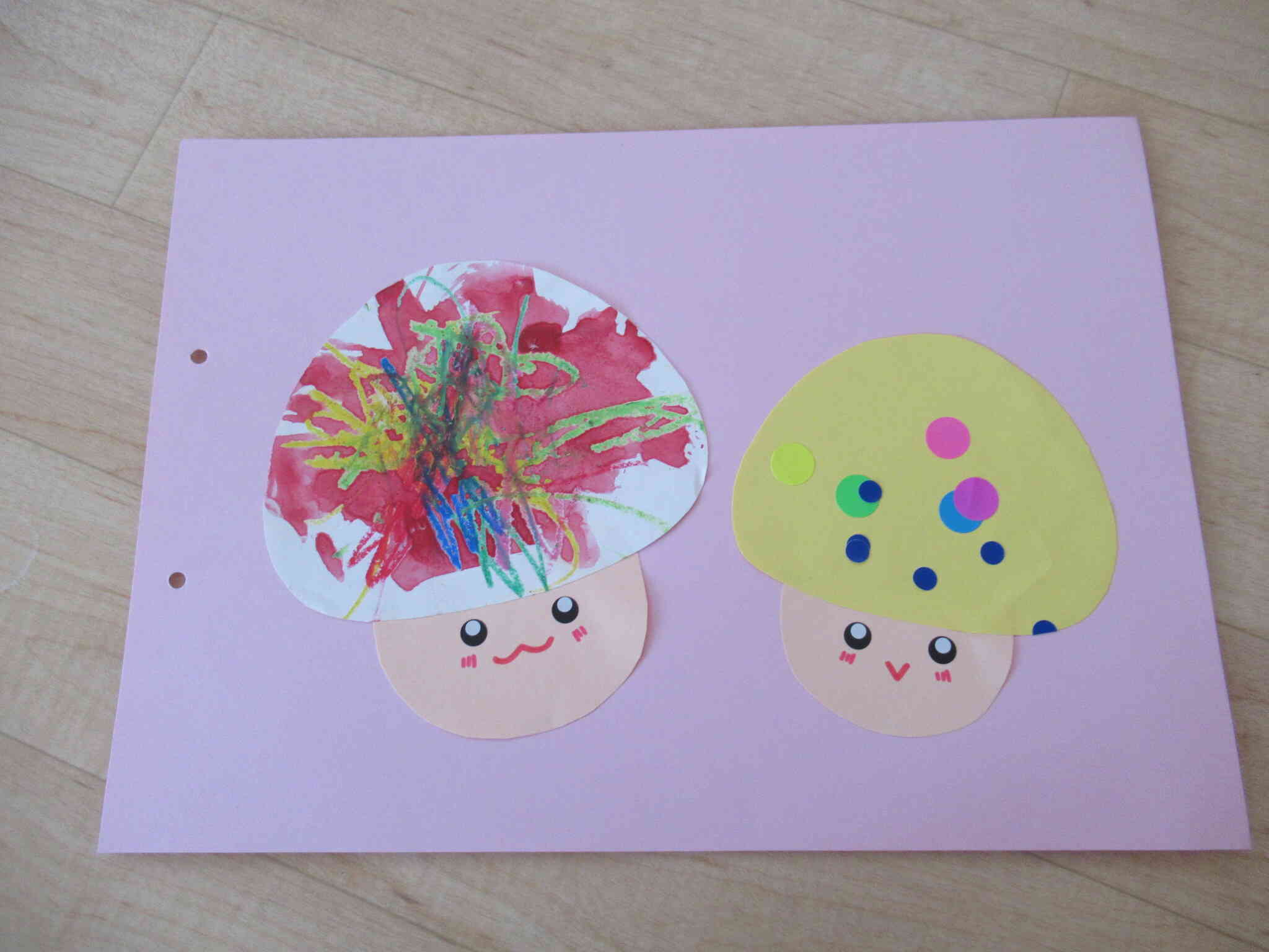 １歳児クラス　きのこ製作