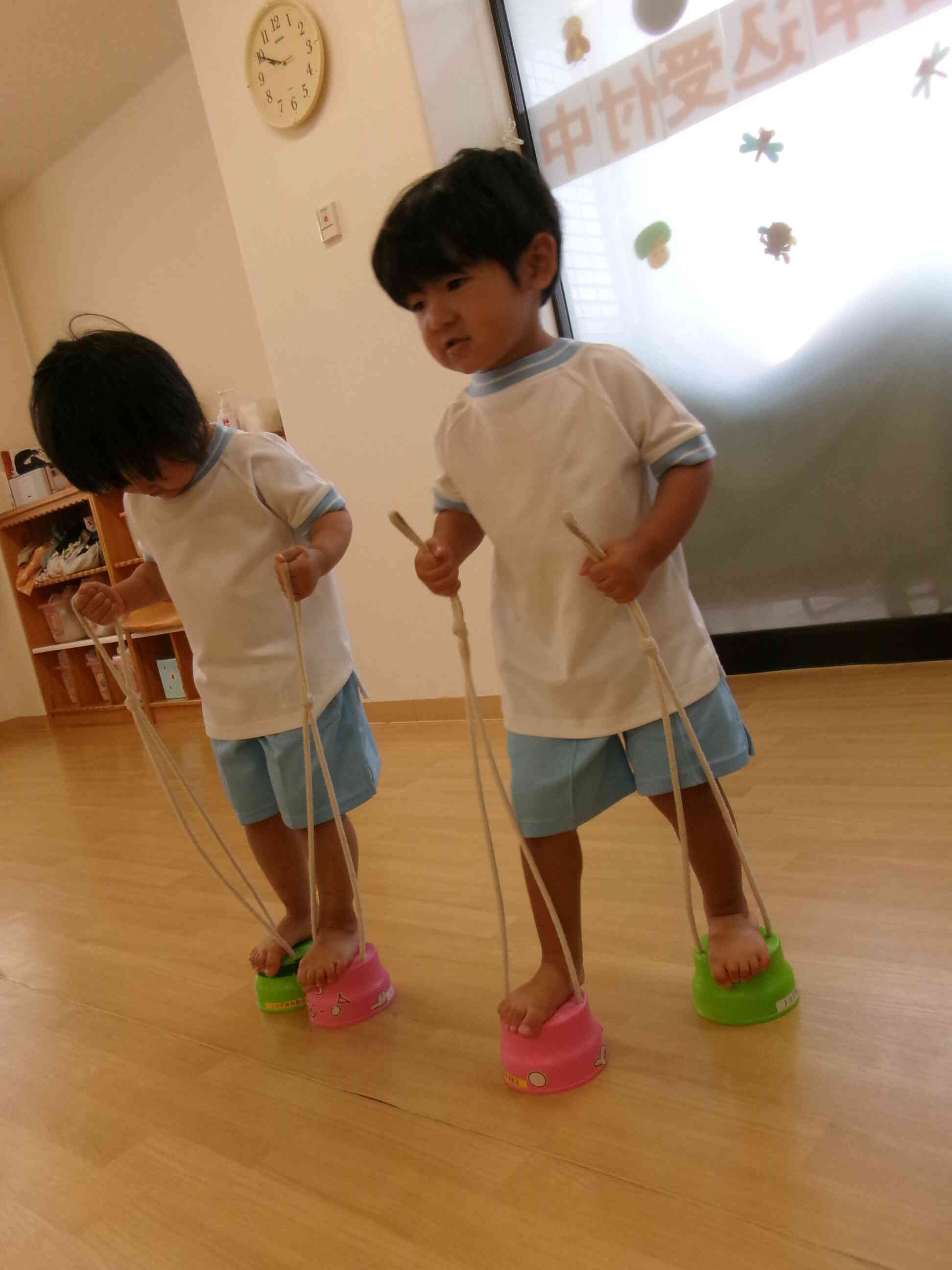 ポックリに挑戦！(体育教室1.2歳児)