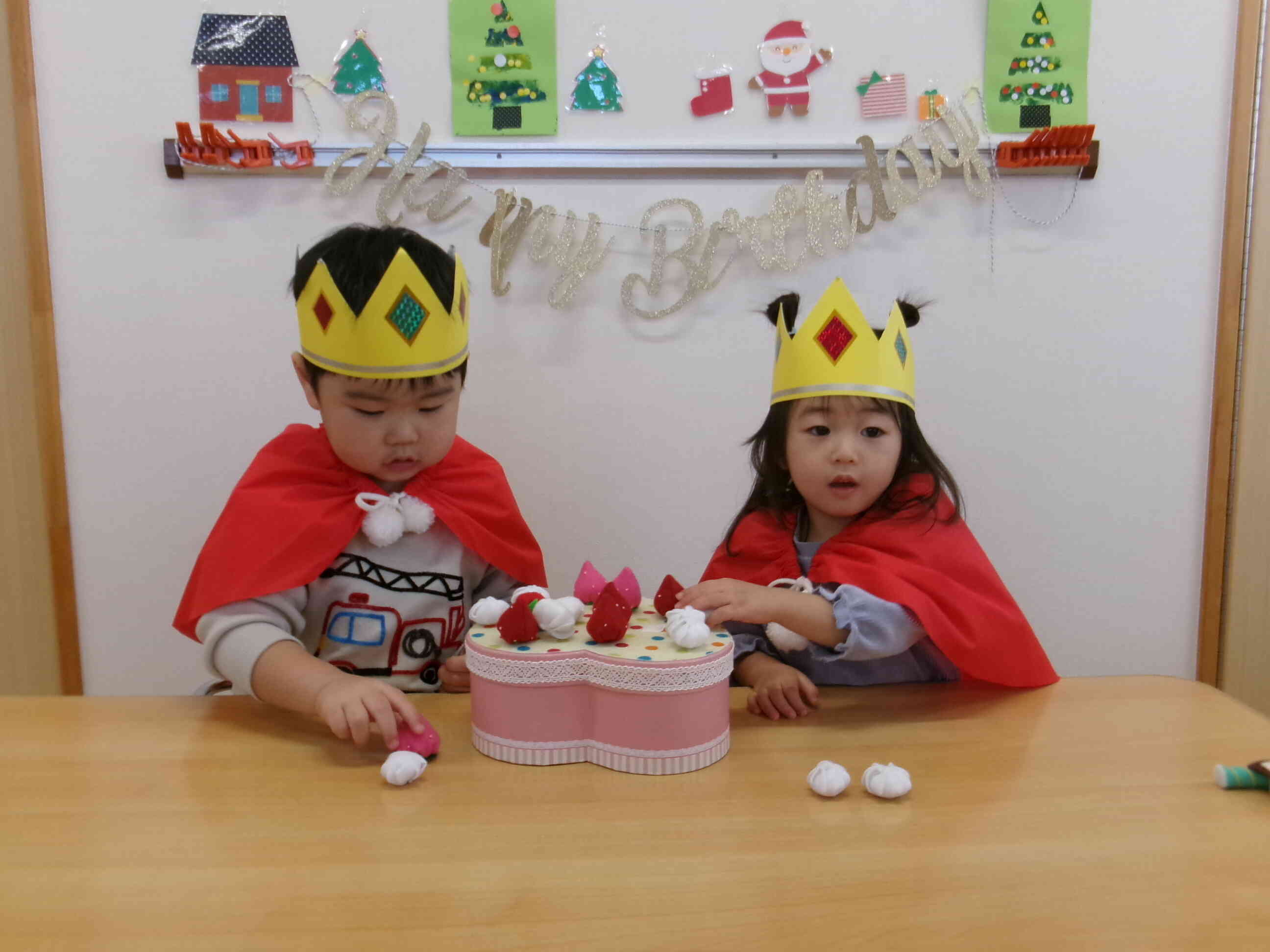 12月誕生会＆クリスマス会（0，1，2歳児）