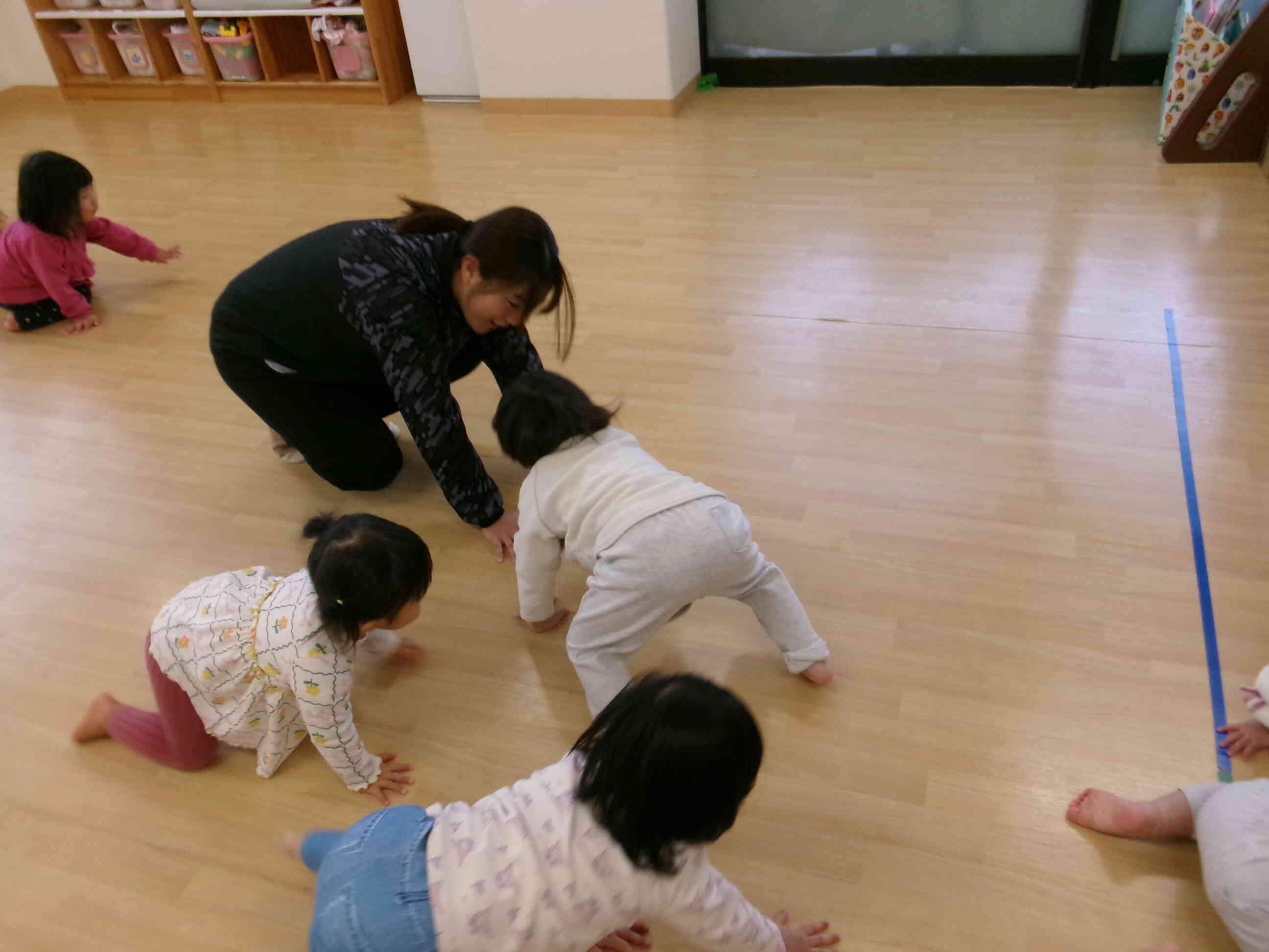 お馬の動きを真似ました。