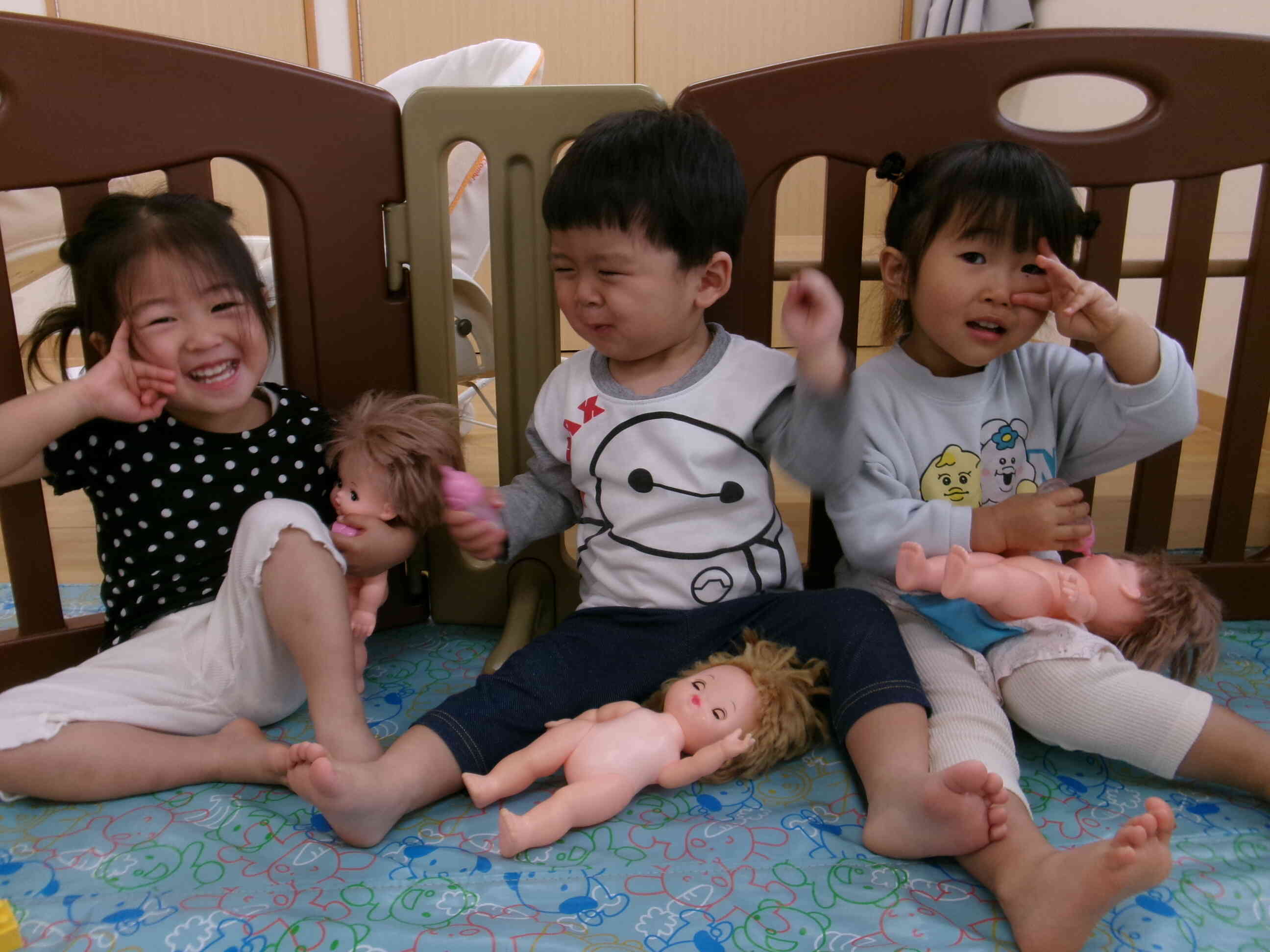 合同保育・お昼寝の様子（０，１，２歳児）