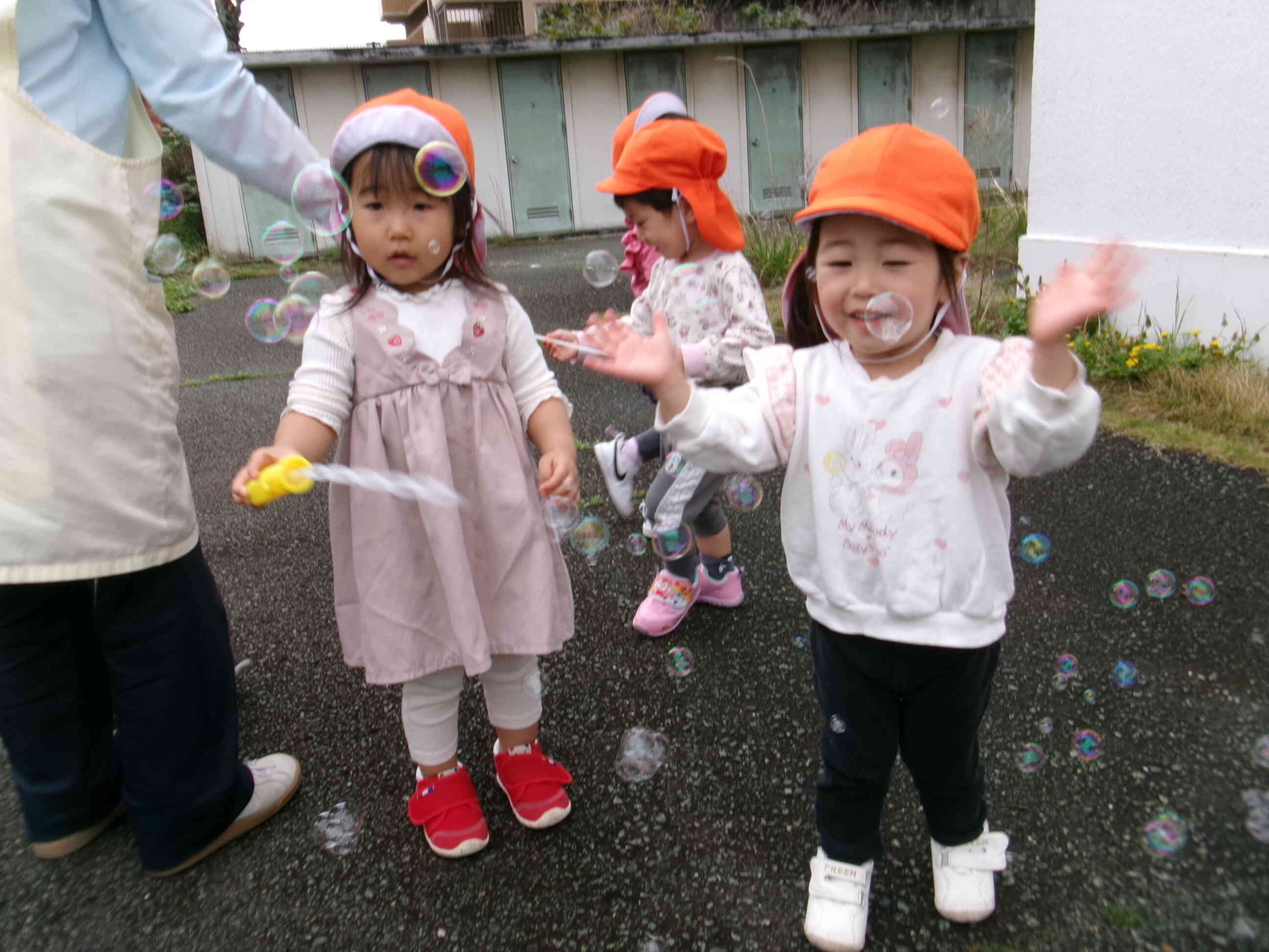 シャボン玉したよ(2歳児)