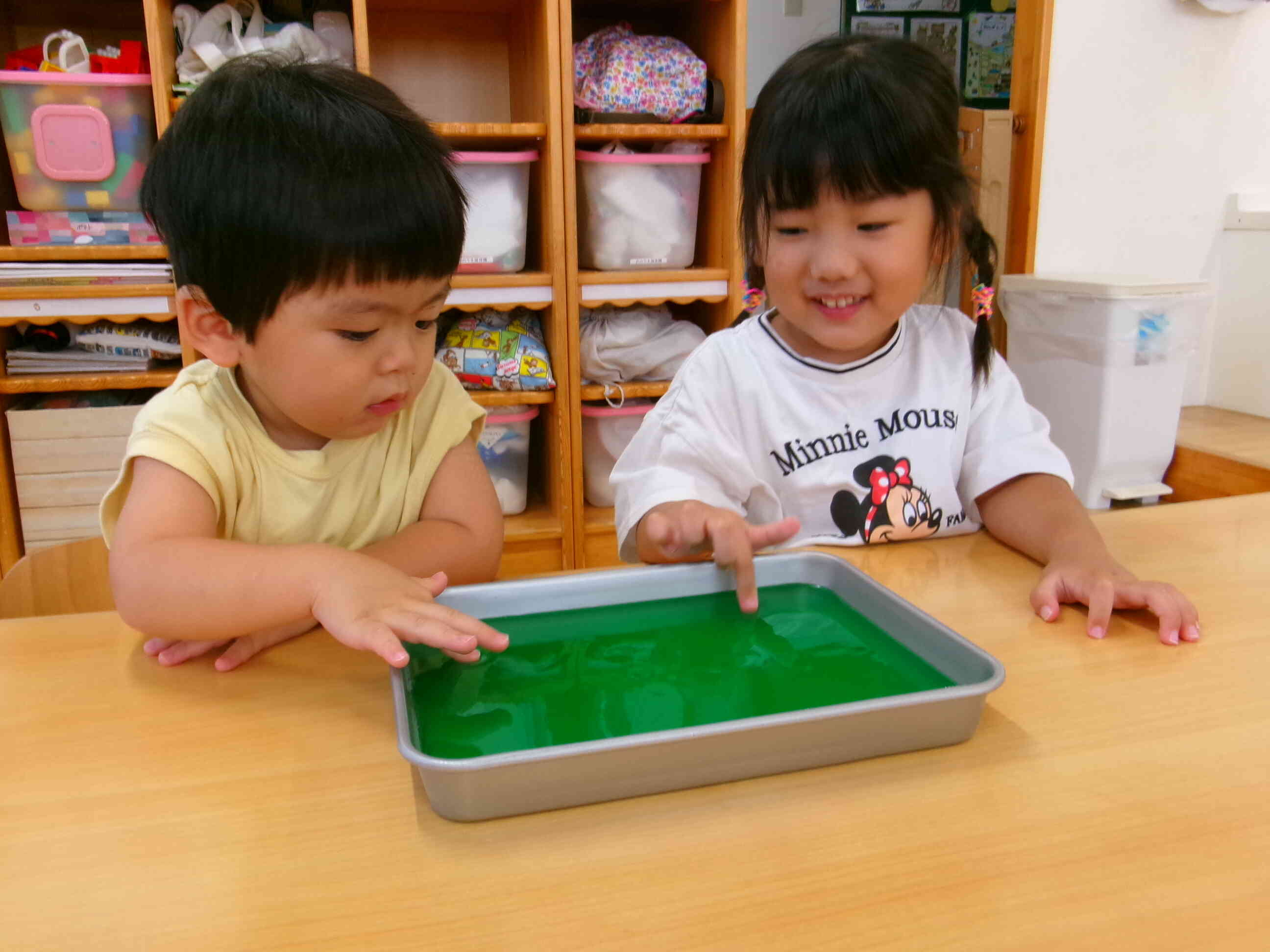 寒天遊び（1，2歳児）
