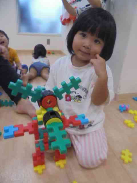 ロボット作ったよ！すっごいでしょう！