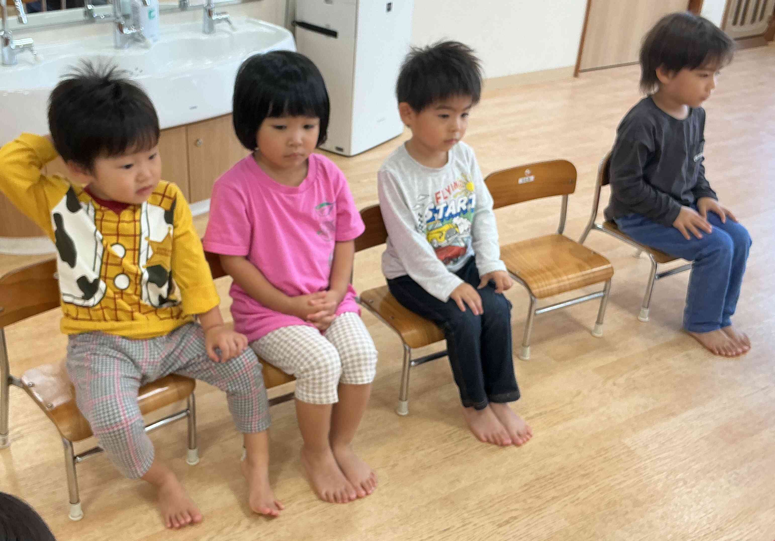 きりりとした表情に、春の足音を感じます