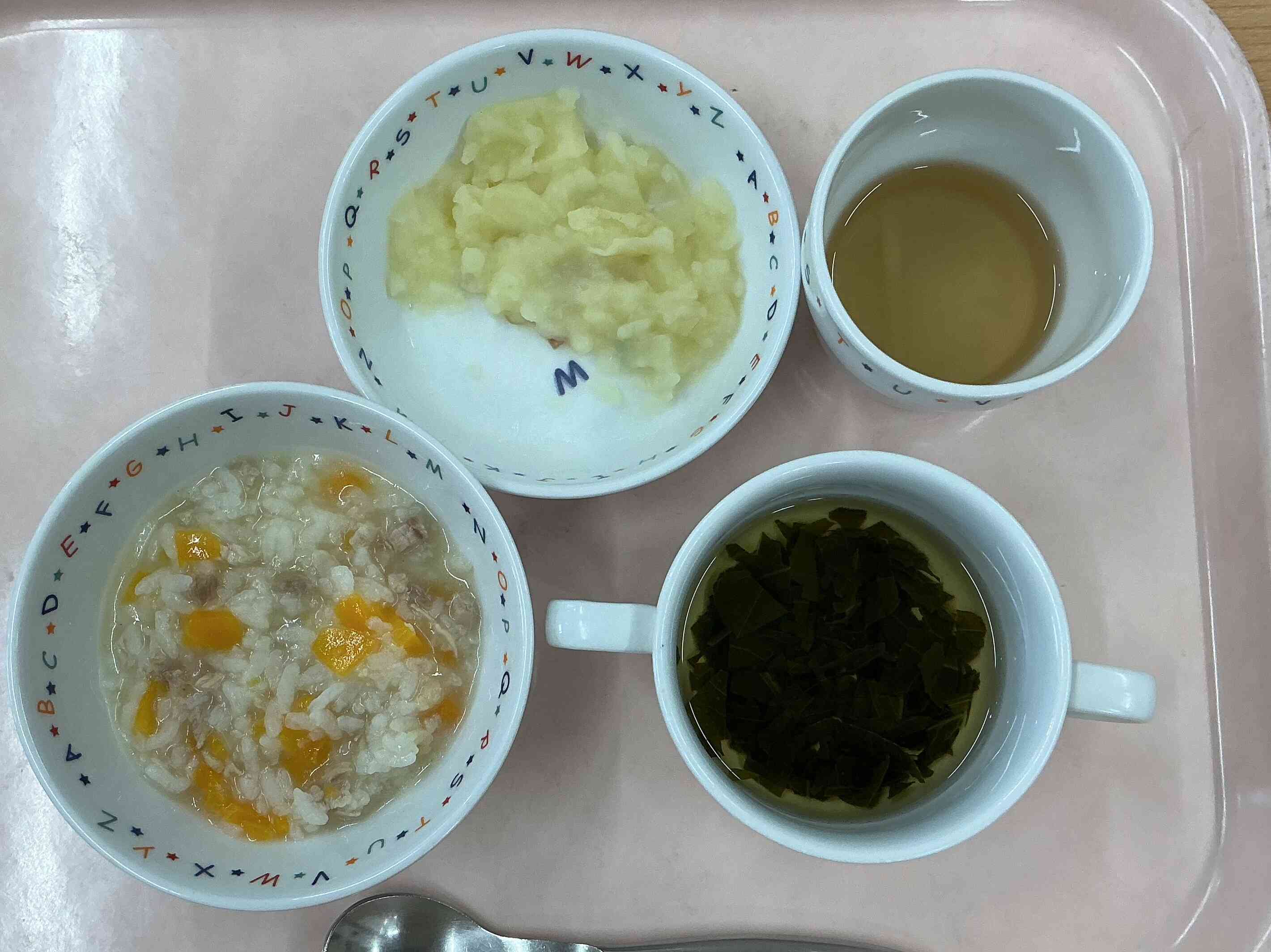 本日のメニュー（中期食）４月９日