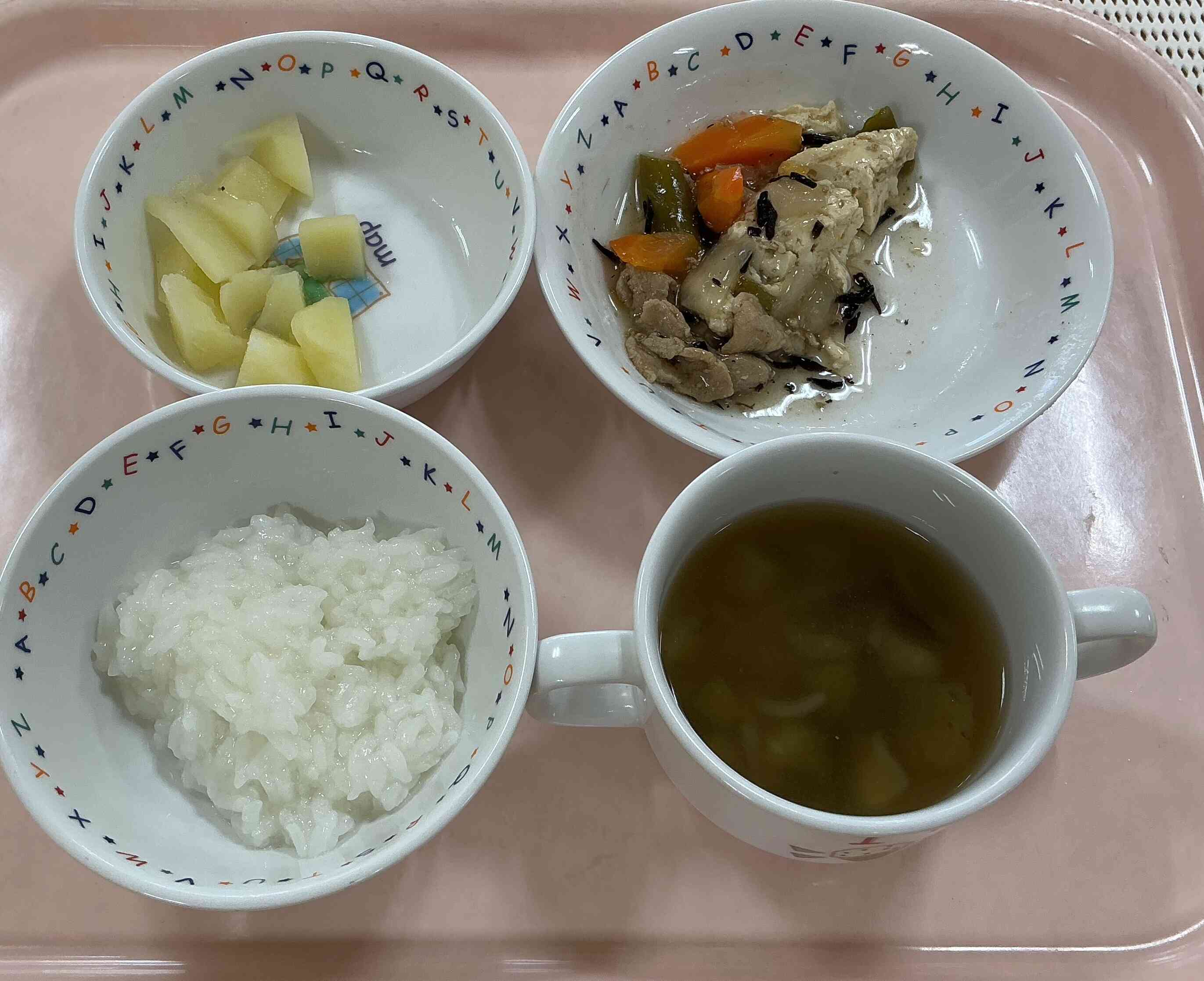 本日のメニュー（中期食）５月７日
