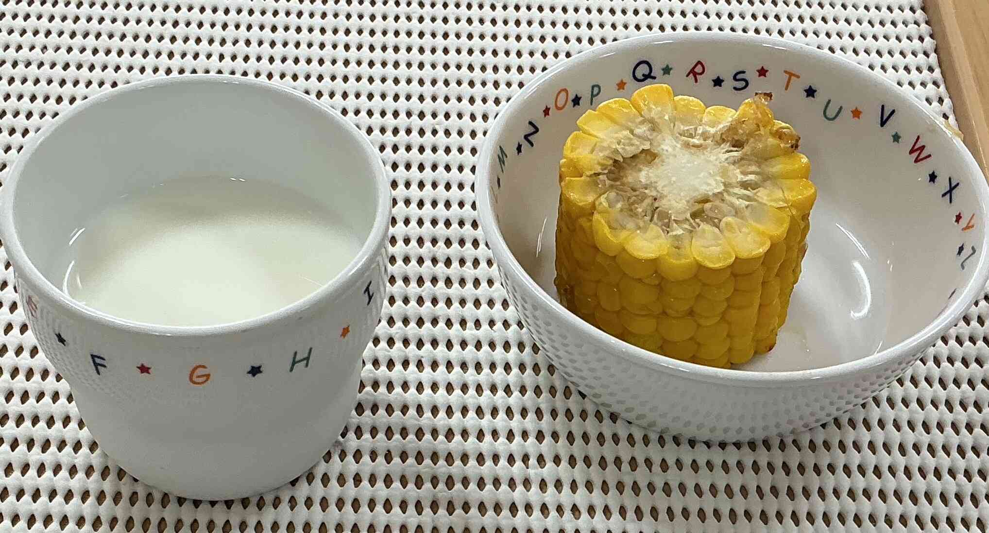 甘くておいしいとうもろこし(今日のおやつ)