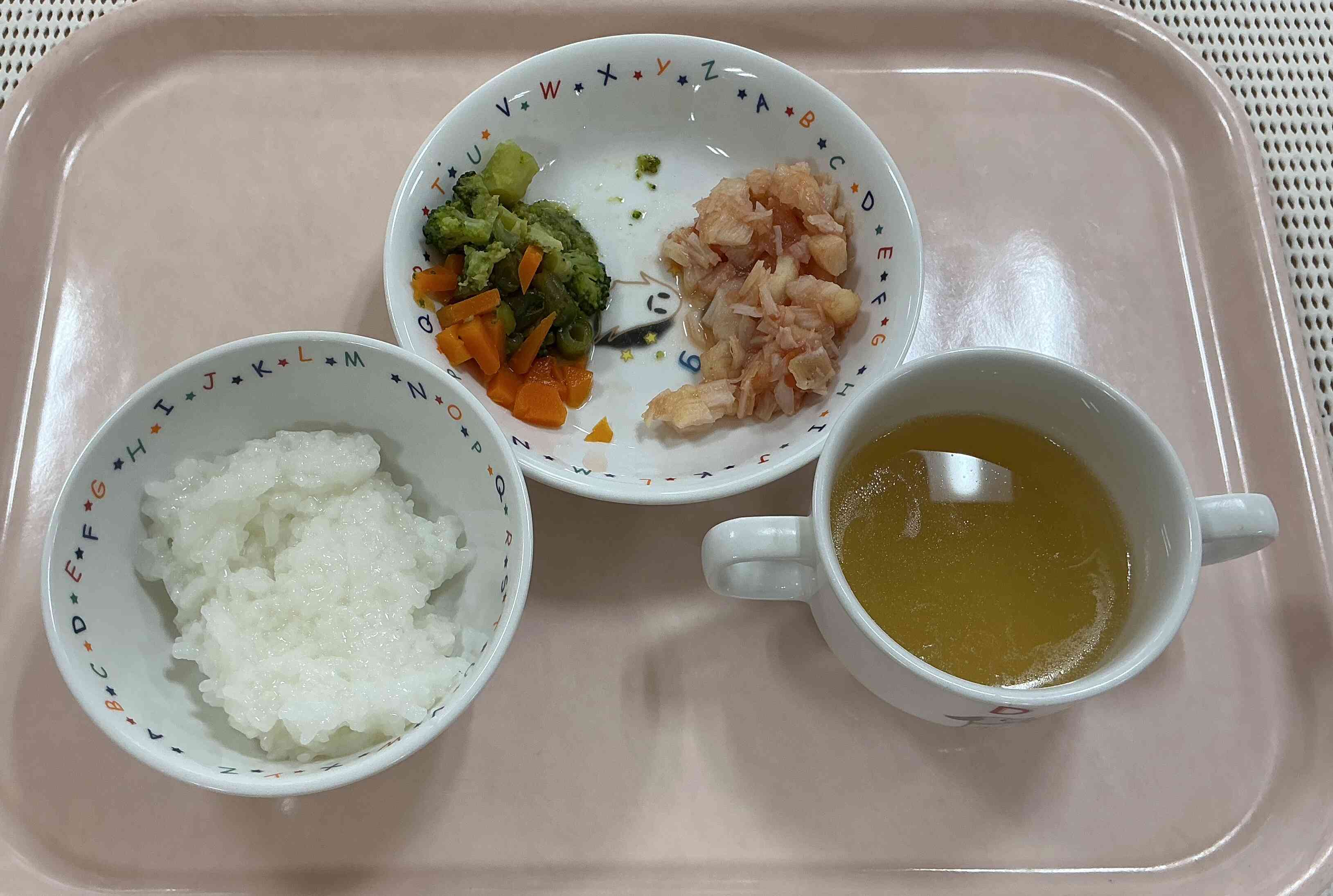本日のメニュー（後期食）６月９日