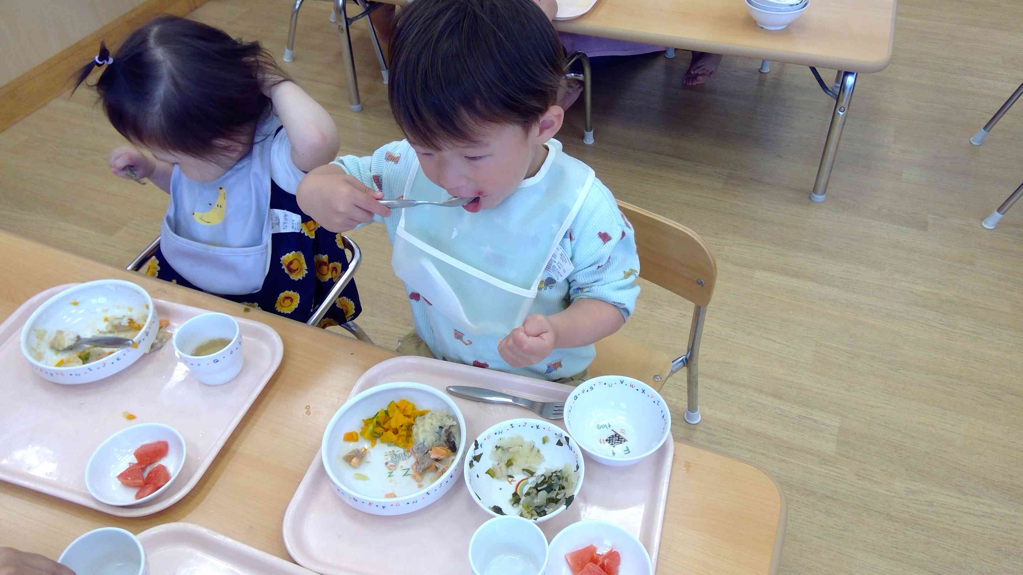 食欲満点!!うさぎ組のおにいさん