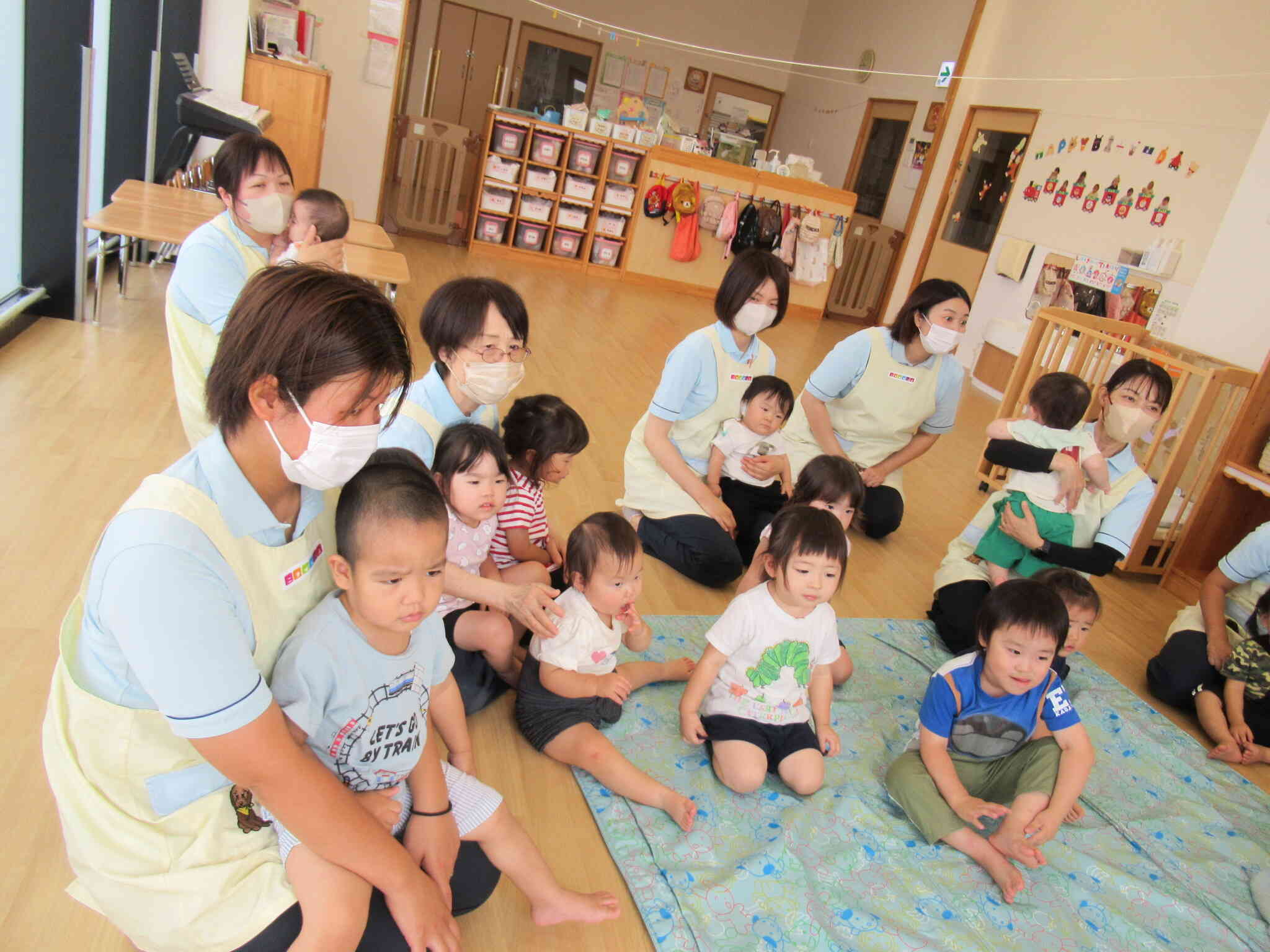 ０歳児ひよこさんも参加☆