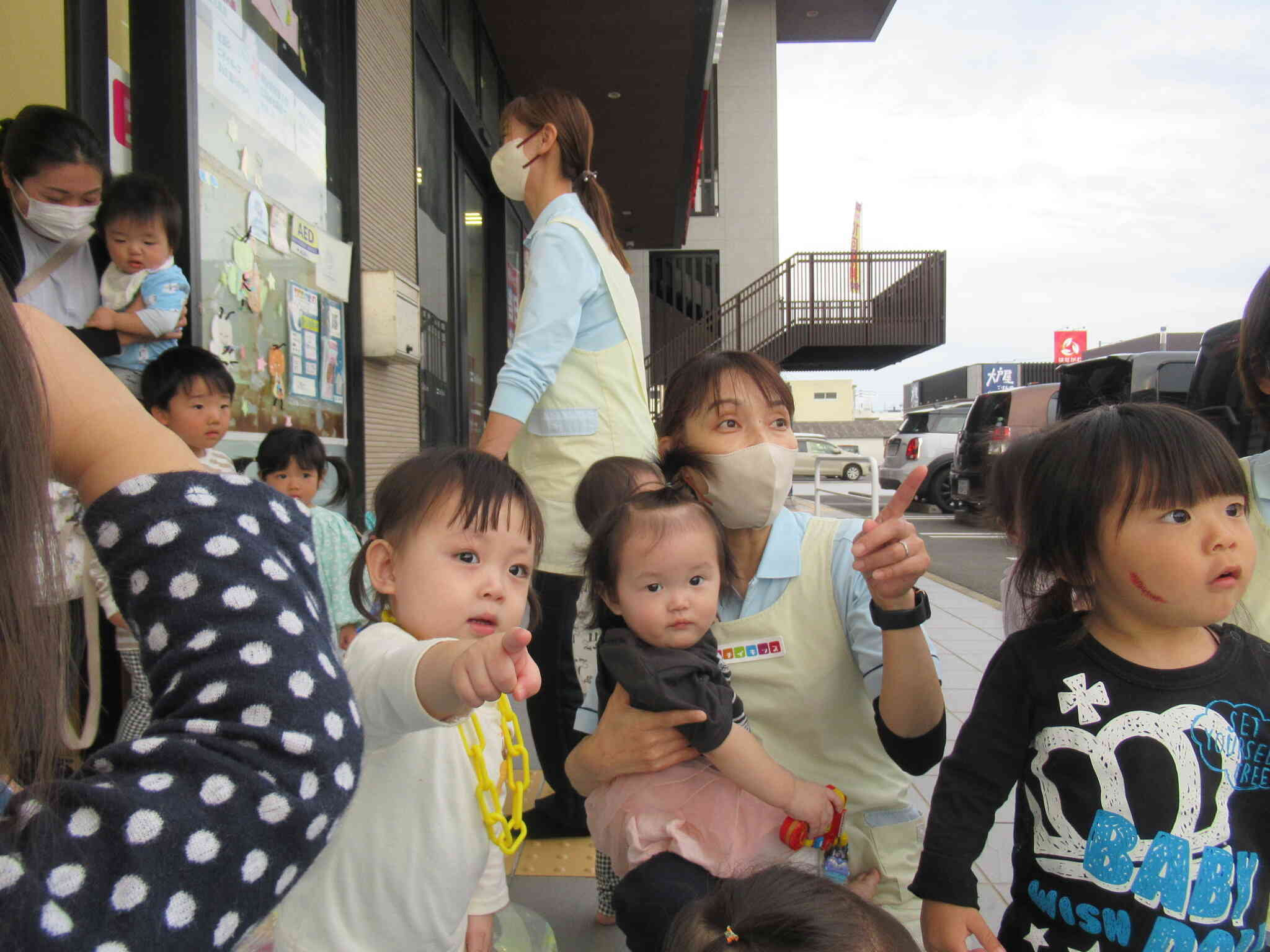 せんせ～あそこ～( *´艸｀)