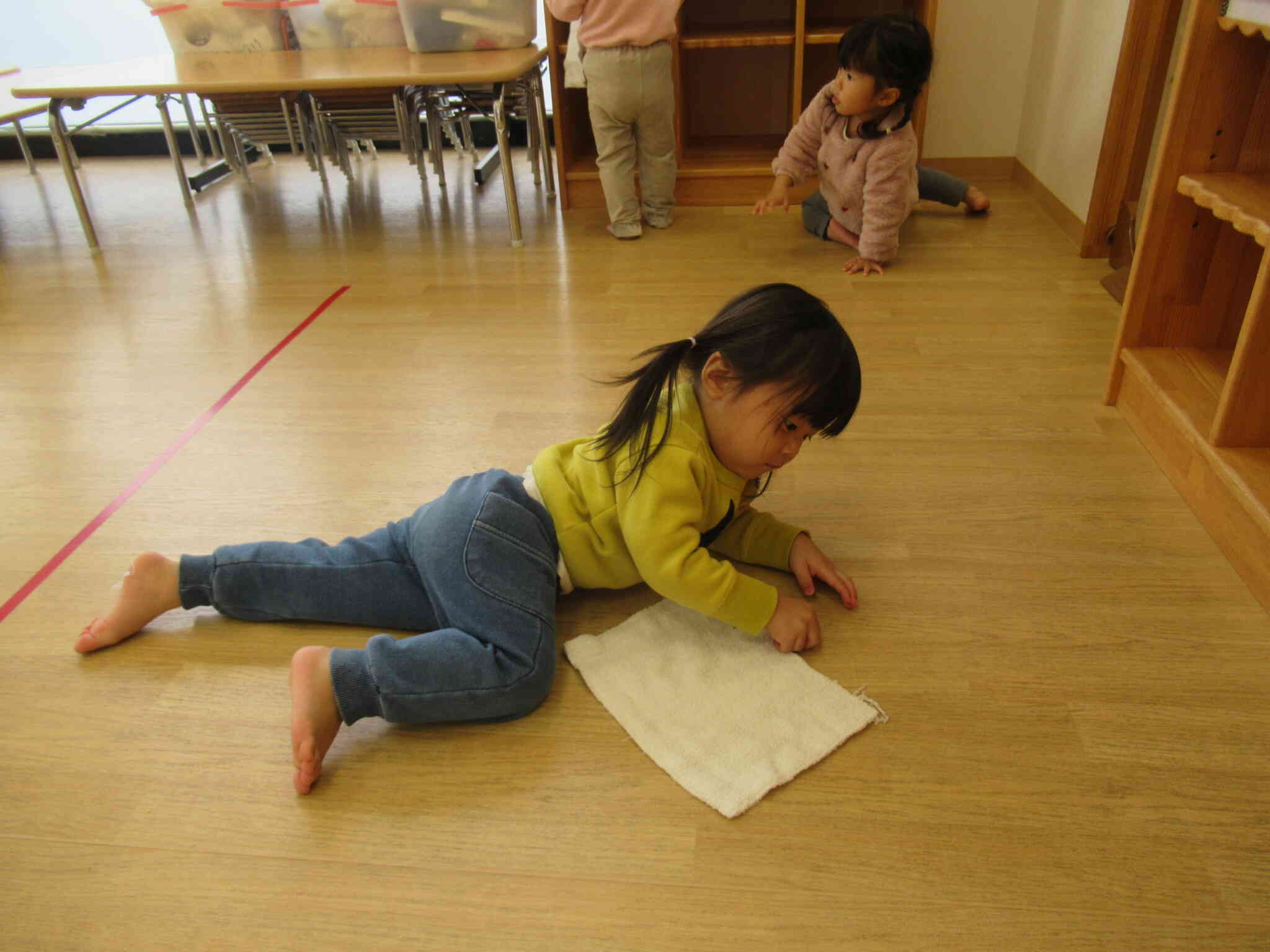 ゴロゴロ拭き、令和の掃除。(笑)