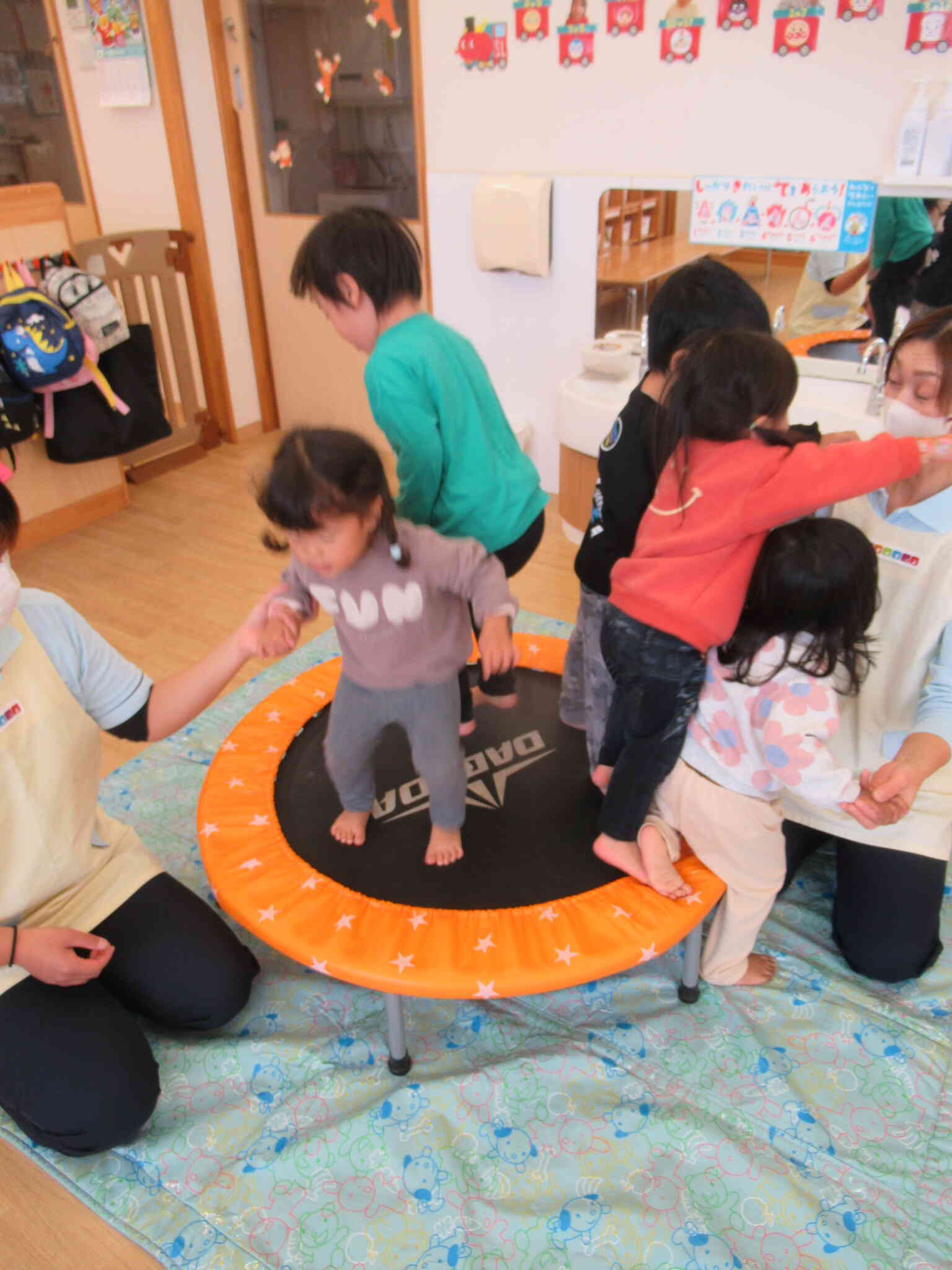 今日は…体を動かして遊ぼ