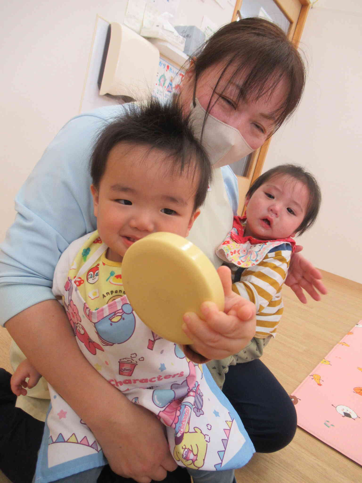 先生のお膝落ち着くね☆